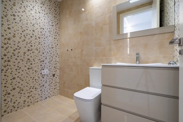 Большая современная вилла  в Алтее Хиллс — photo 15