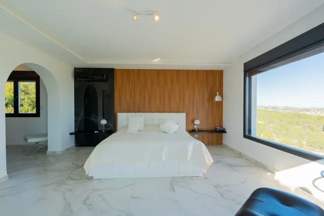 Fantastic villa with total privacy and panoramic views in Benissa — photo 12