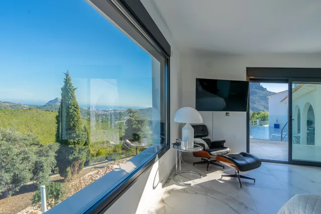 Fantastic villa with total privacy and panoramic views in Benissa — photo 14