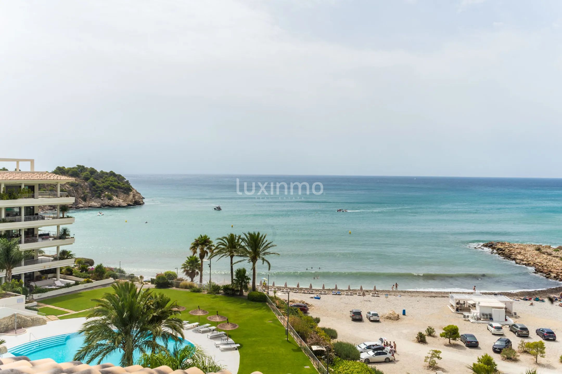 Apartamento  en primera línea de playa en alquiler con vistas al mar — photo 10