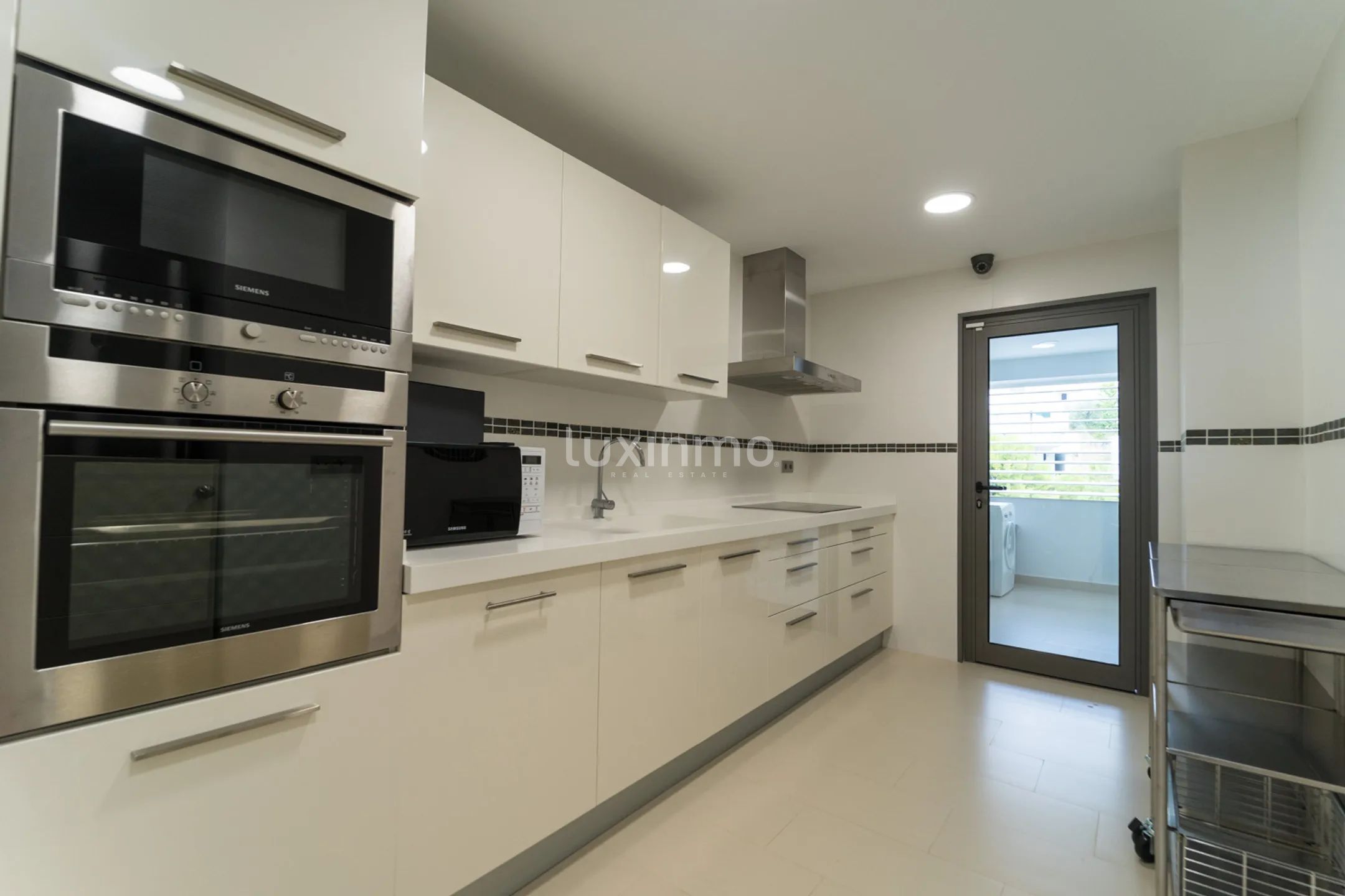 Apartamento  en primera línea de playa en alquiler con vistas al mar — photo 28