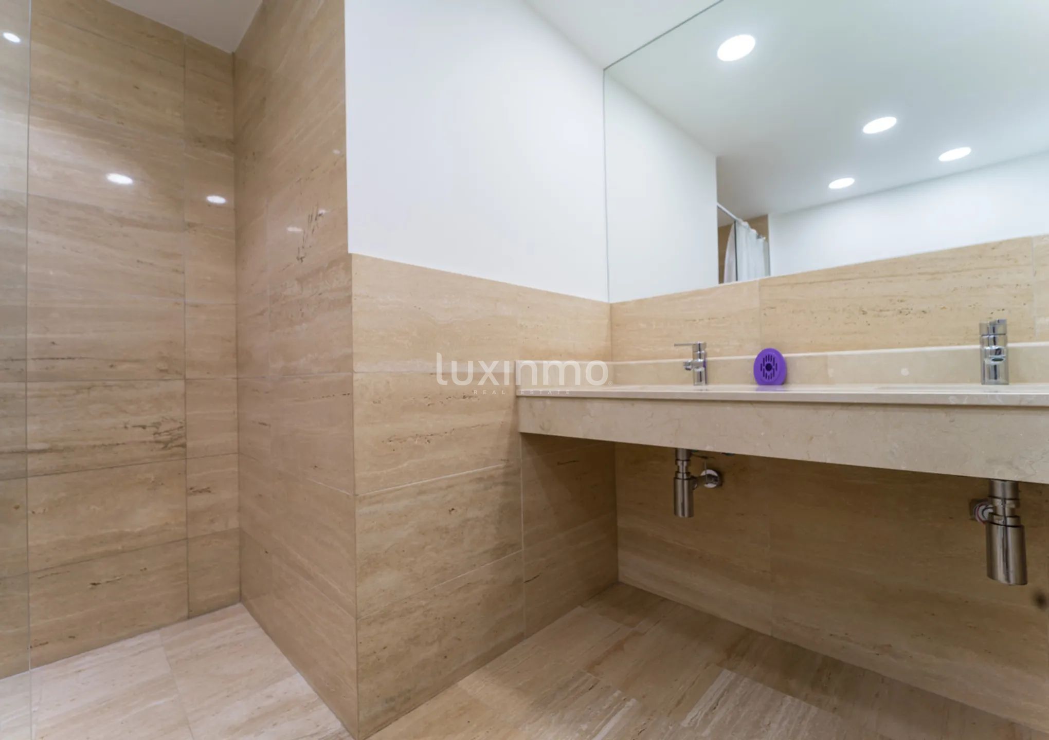 Apartamento  en primera línea de playa en alquiler con vistas al mar — photo 26