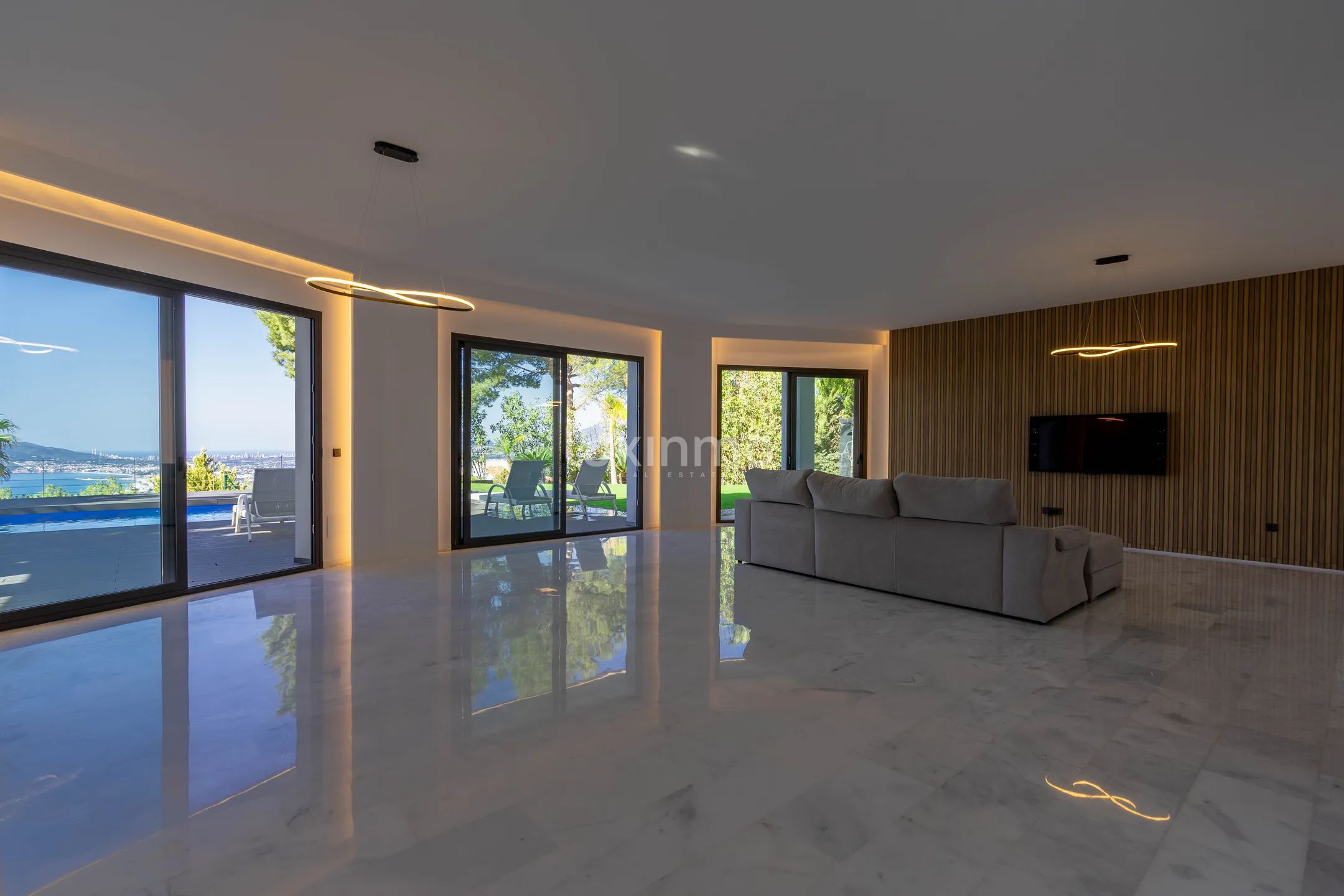 A large modern villa in Altea Hills — photo 12