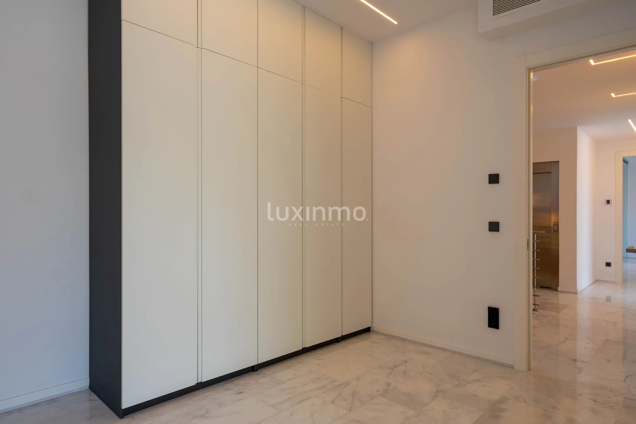 A large modern villa in Altea Hills — photo 28