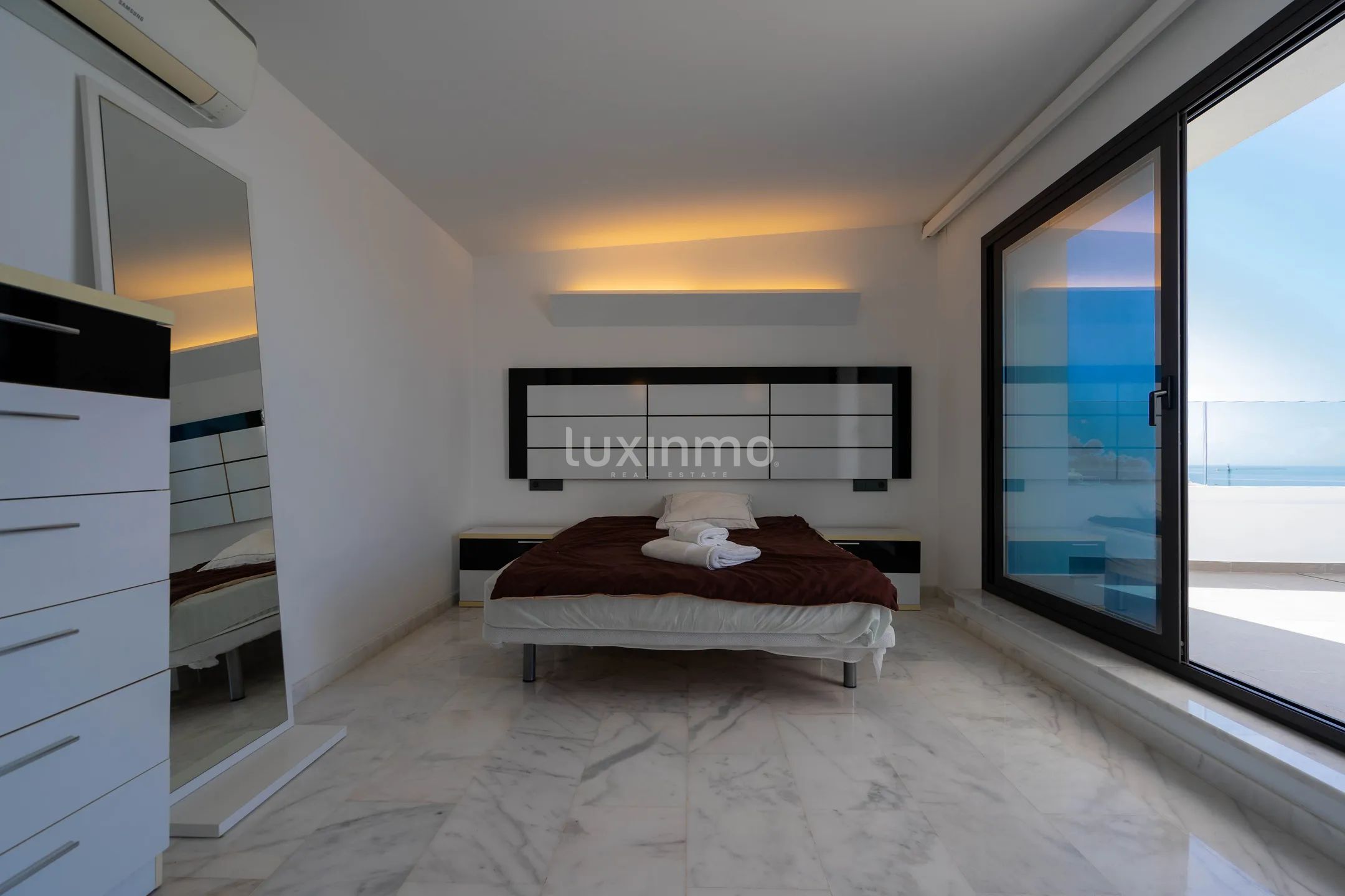 A large modern villa in Altea Hills — photo 36