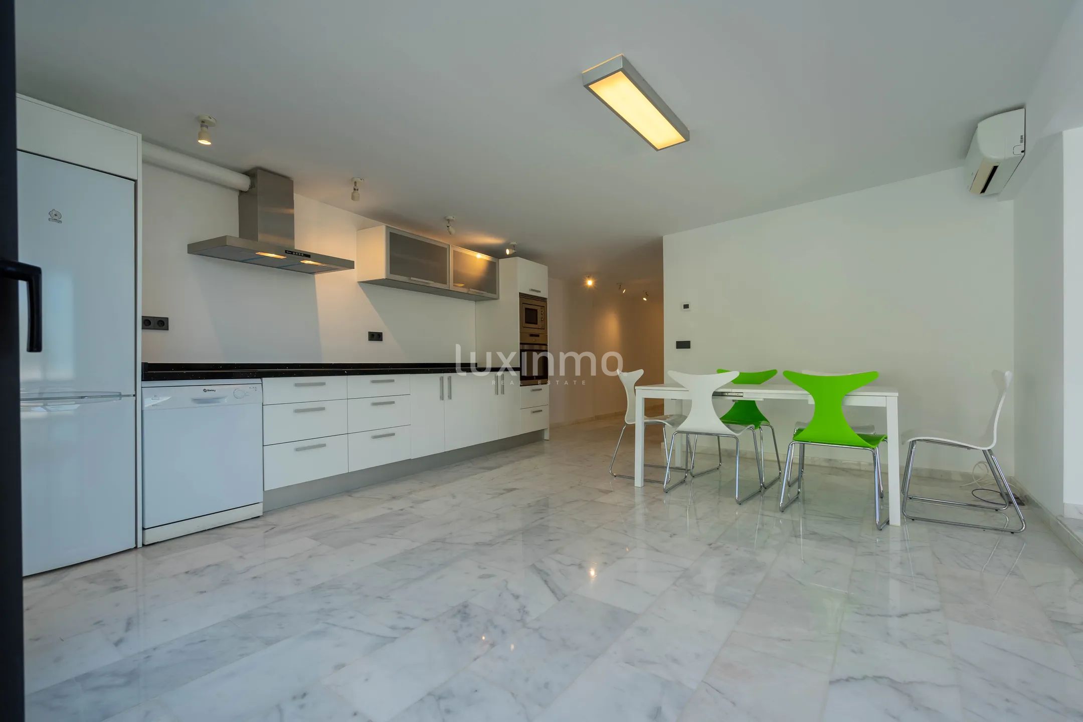 A large modern villa in Altea Hills — photo 32