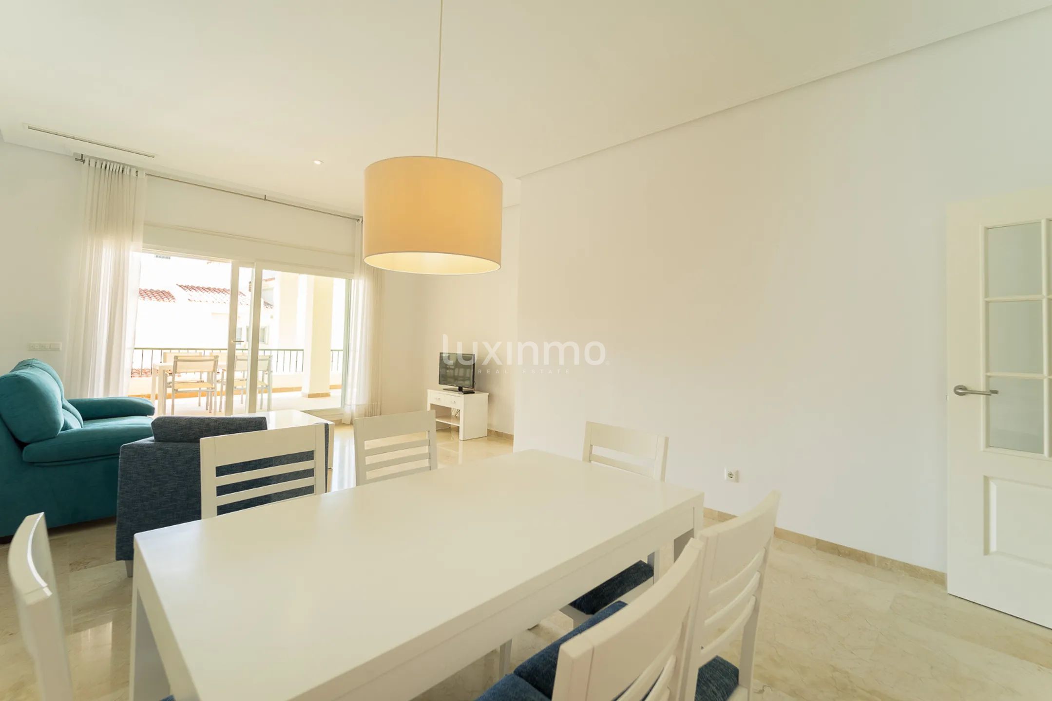 Apartment on the second line of the beach in Mascarat — photo 12
