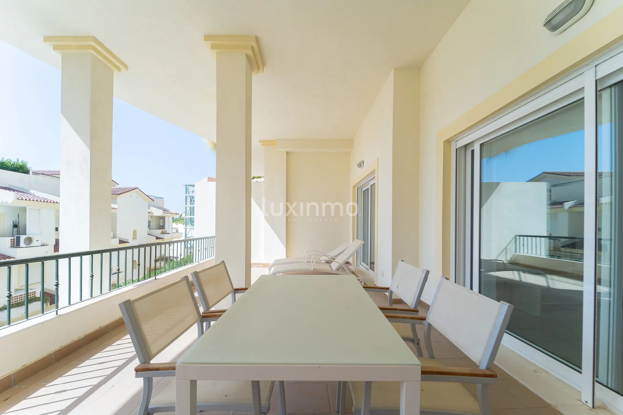 Apartment on the second line of the beach in Mascarat — photo 13