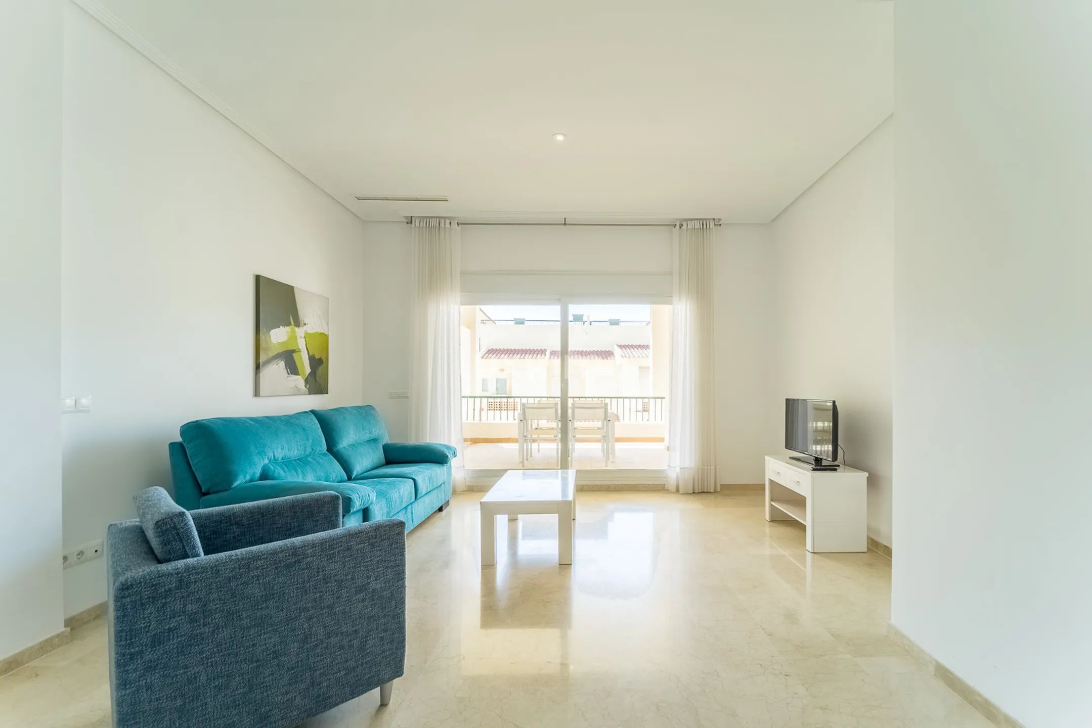 Apartment on the second line of the beach in Mascarat — photo 7