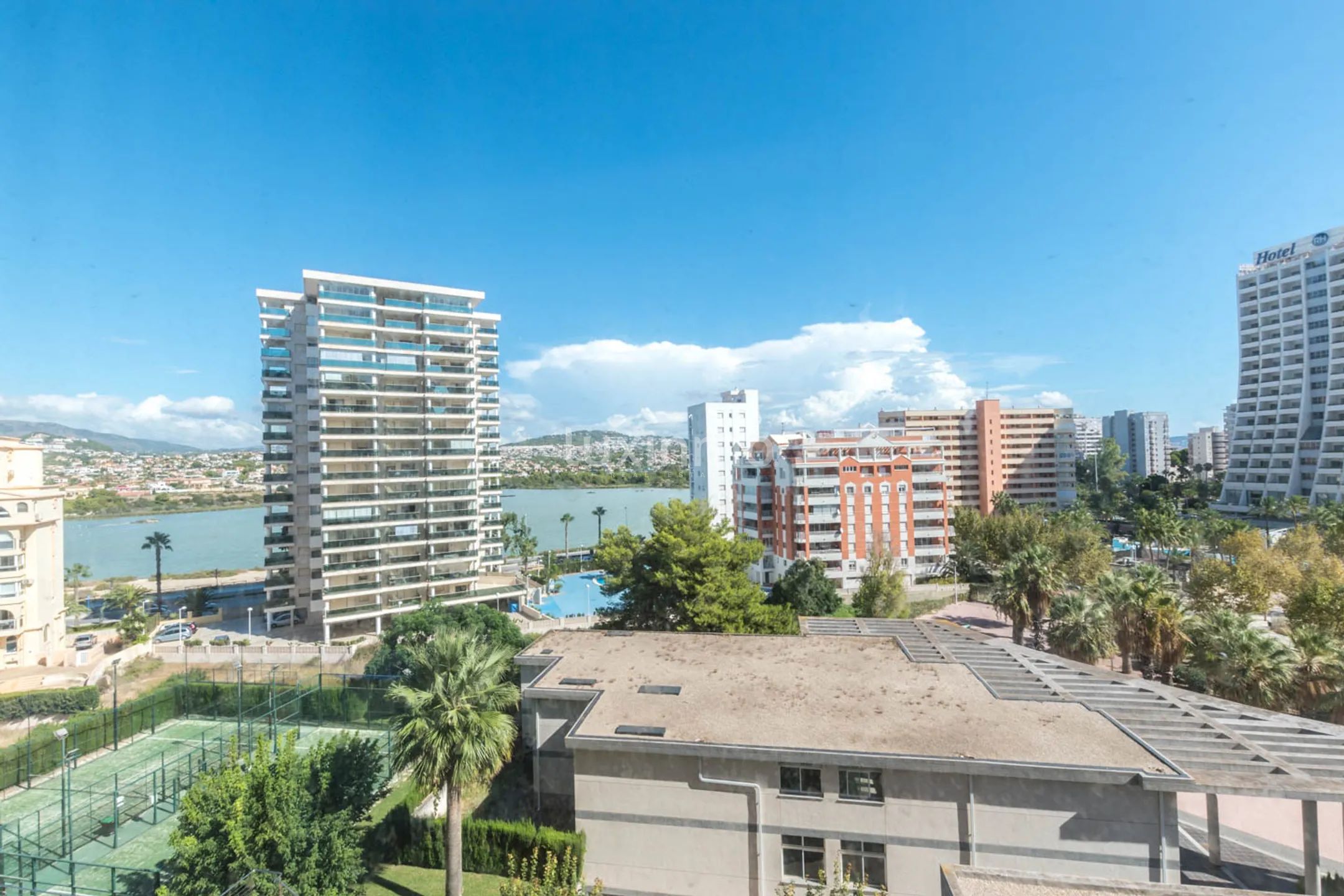 Mieszkanie na wynajem długoterminowy z widokiem na morze w Calpe — photo 21