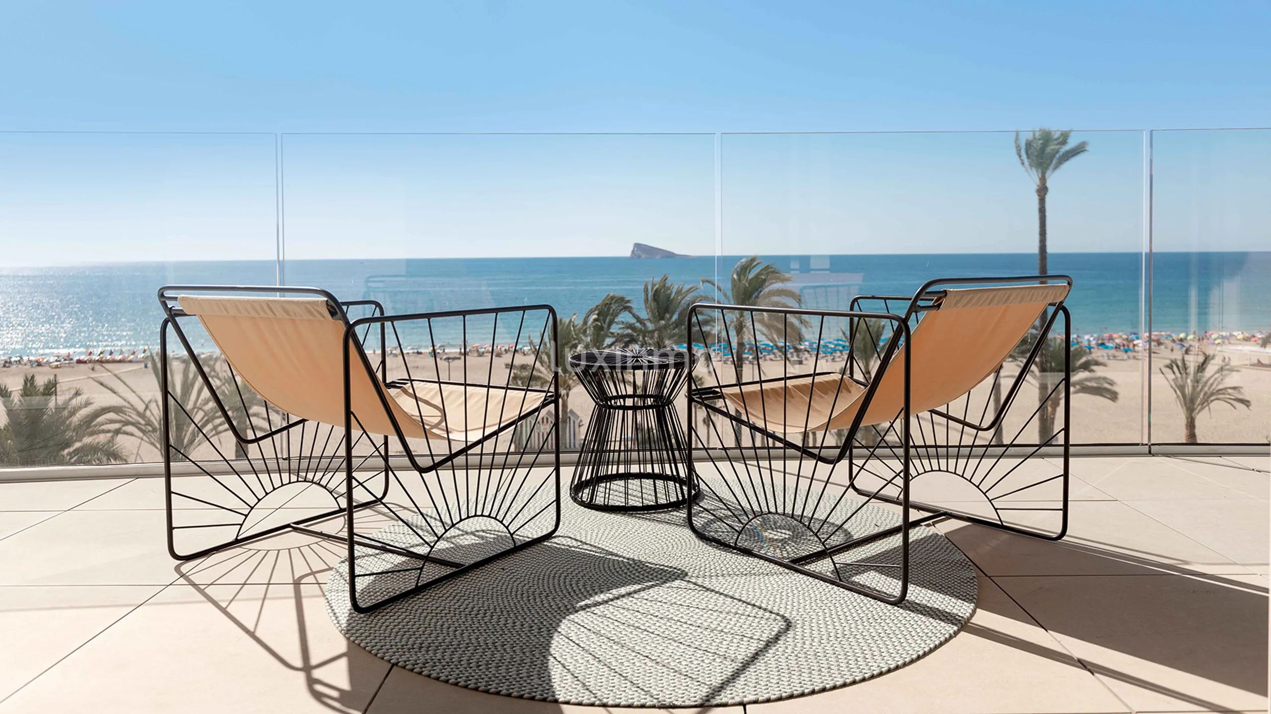 Einzigartige Apartments direkt am Strand in Delfin Tower Benidorm — photo 13
