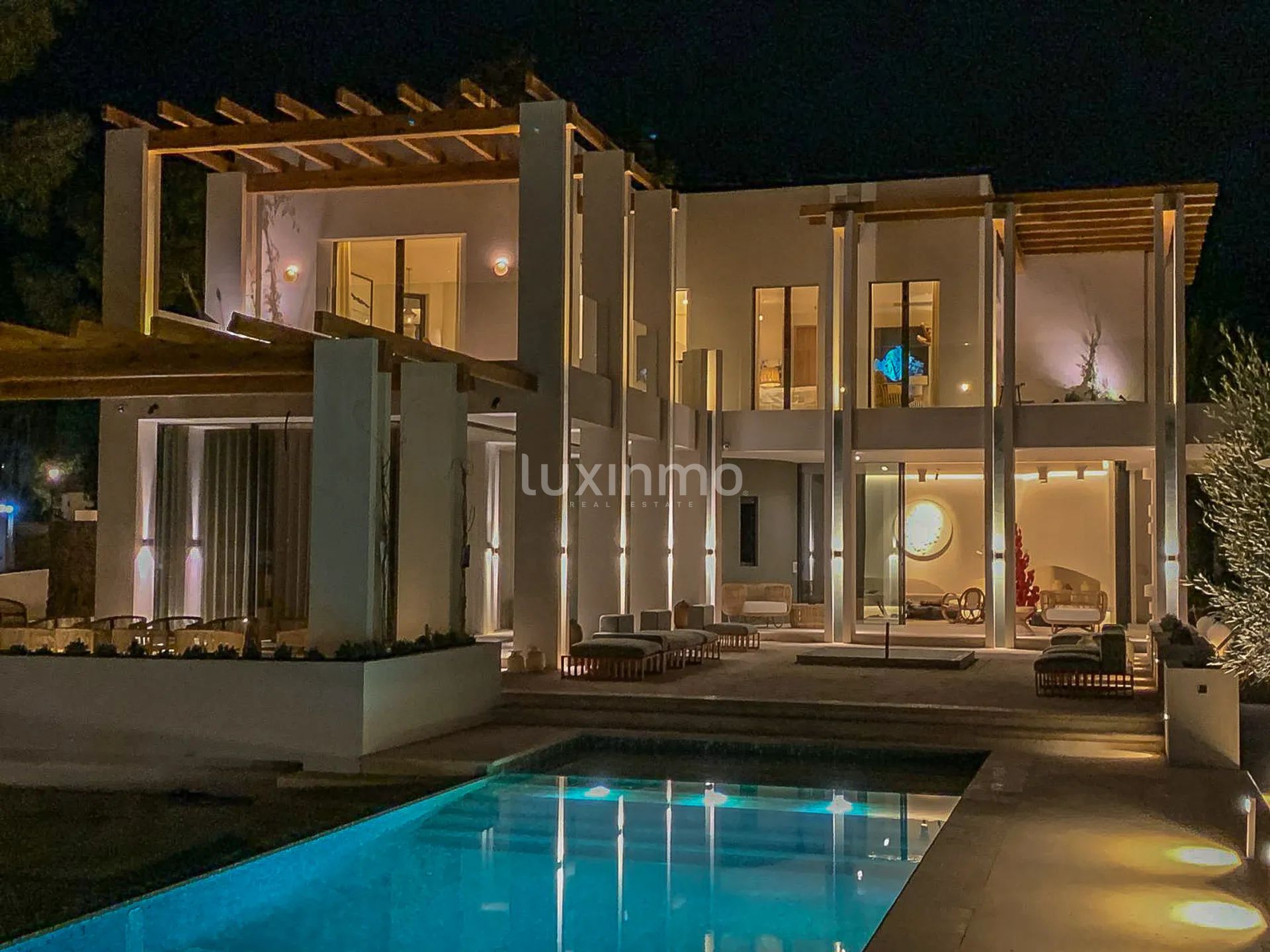 Off-market property