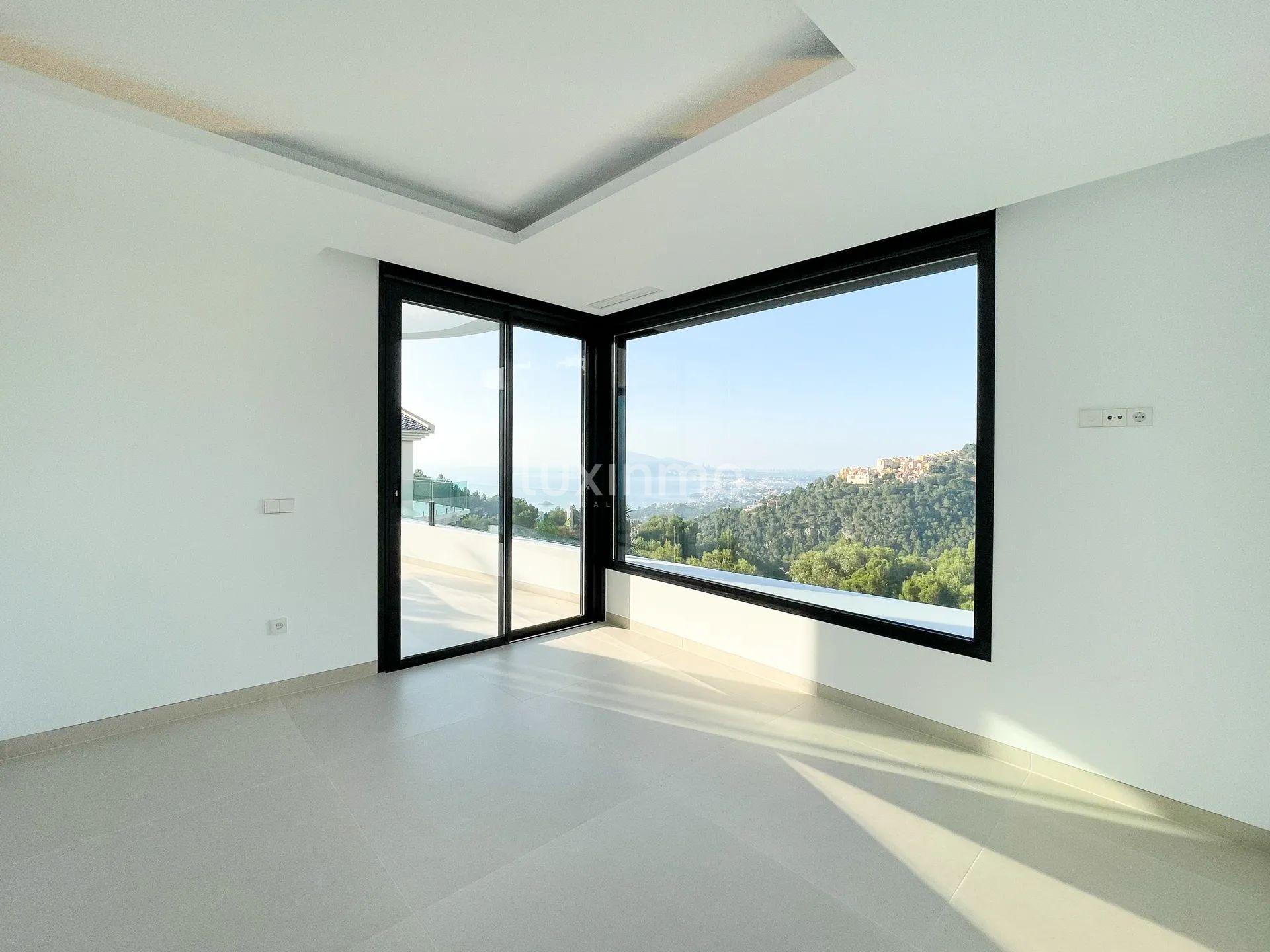 New modern villa in Altea Hills — photo 25