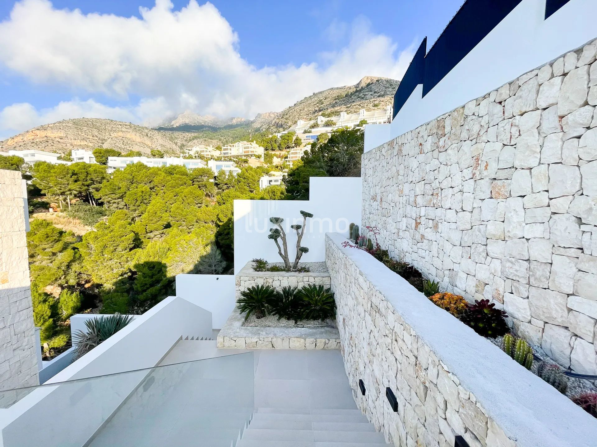 New modern villa in Altea Hills — photo 33