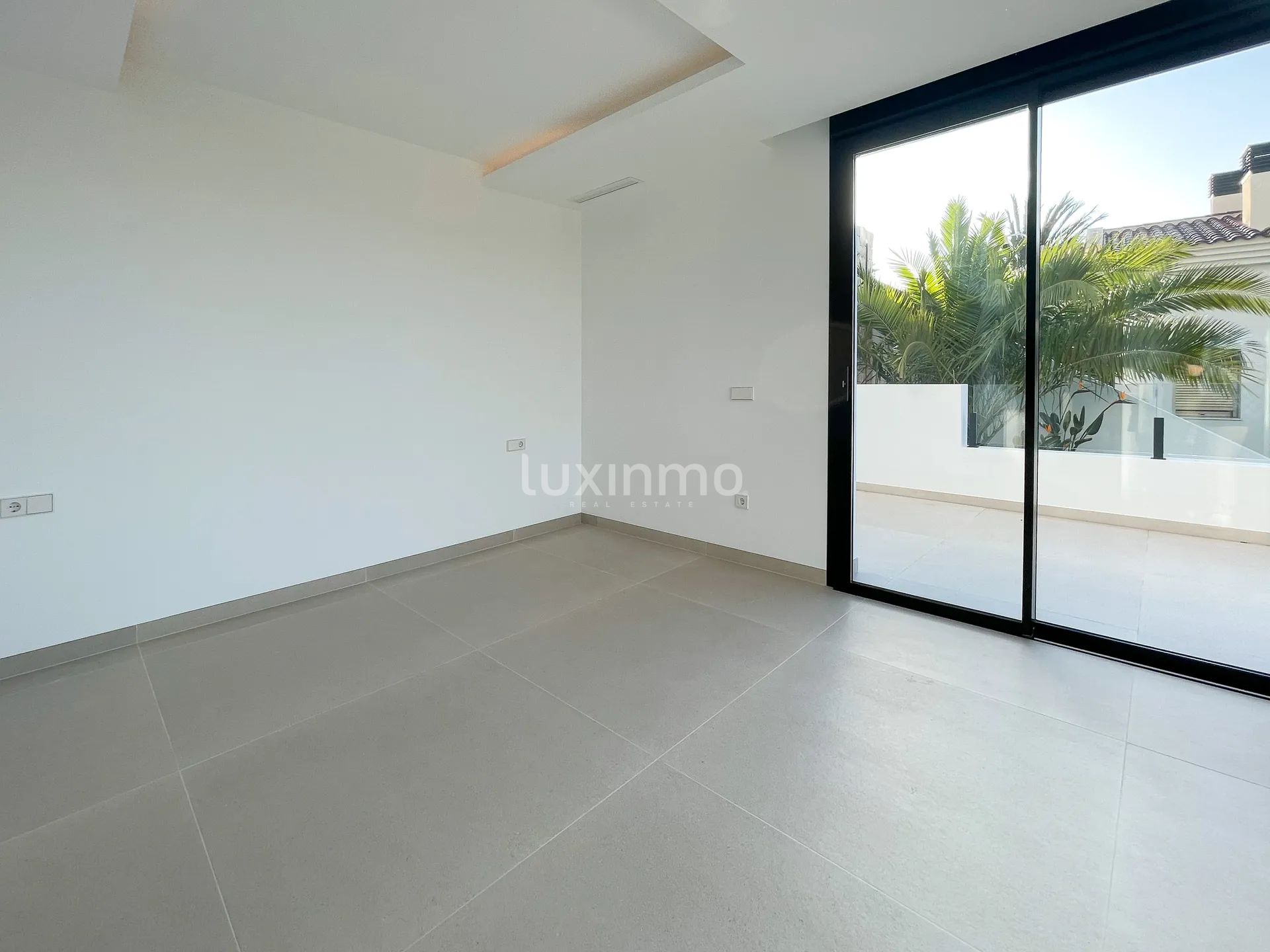 New modern villa in Altea Hills — photo 19