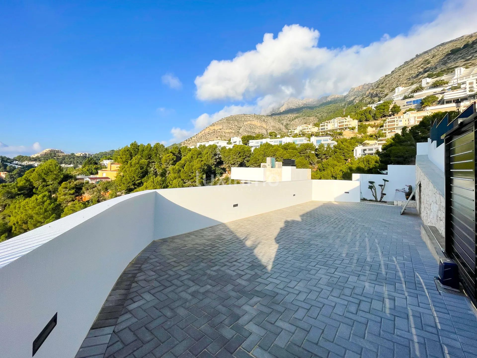 New modern villa in Altea Hills — photo 38