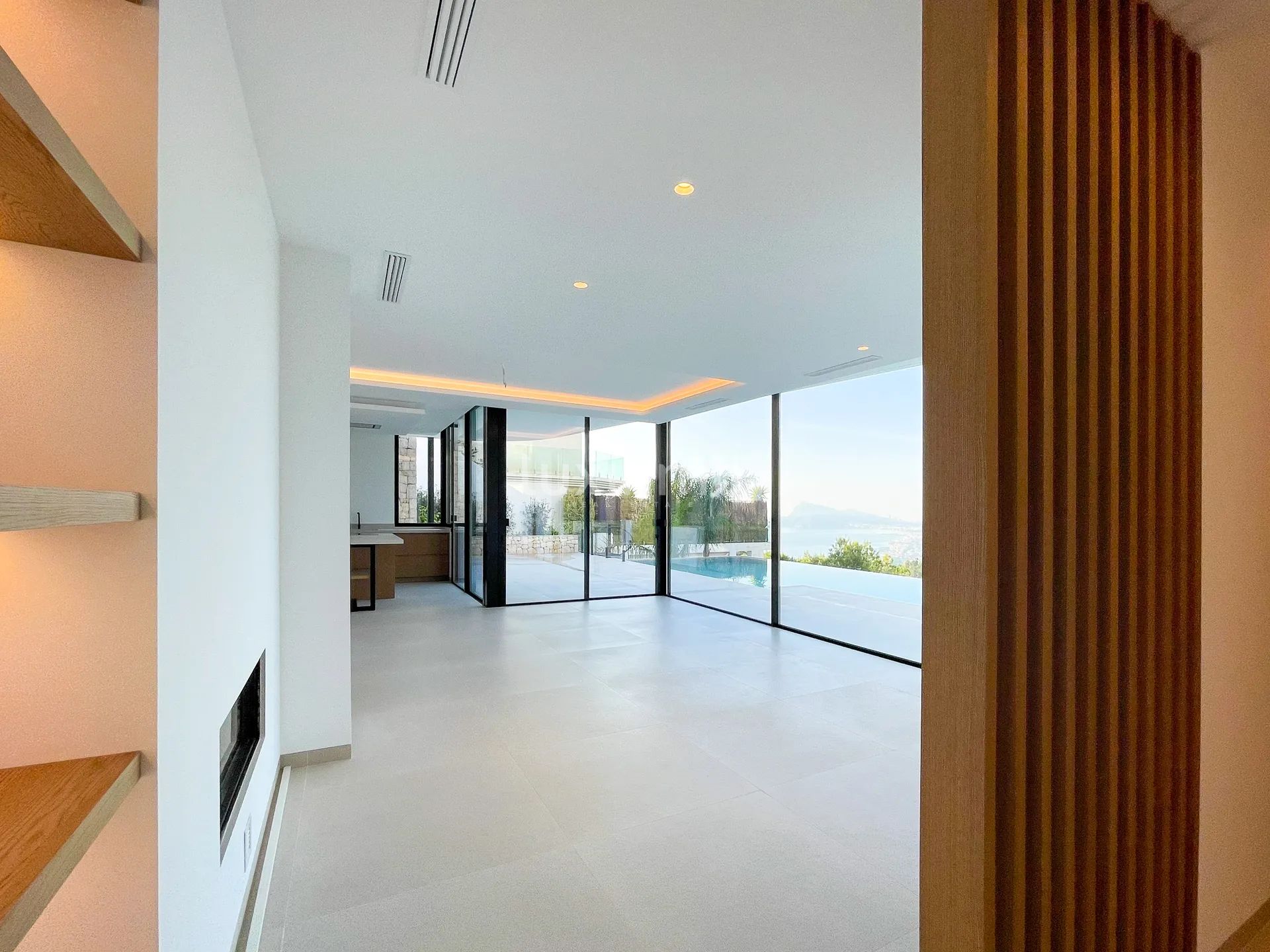 New modern villa in Altea Hills — photo 9