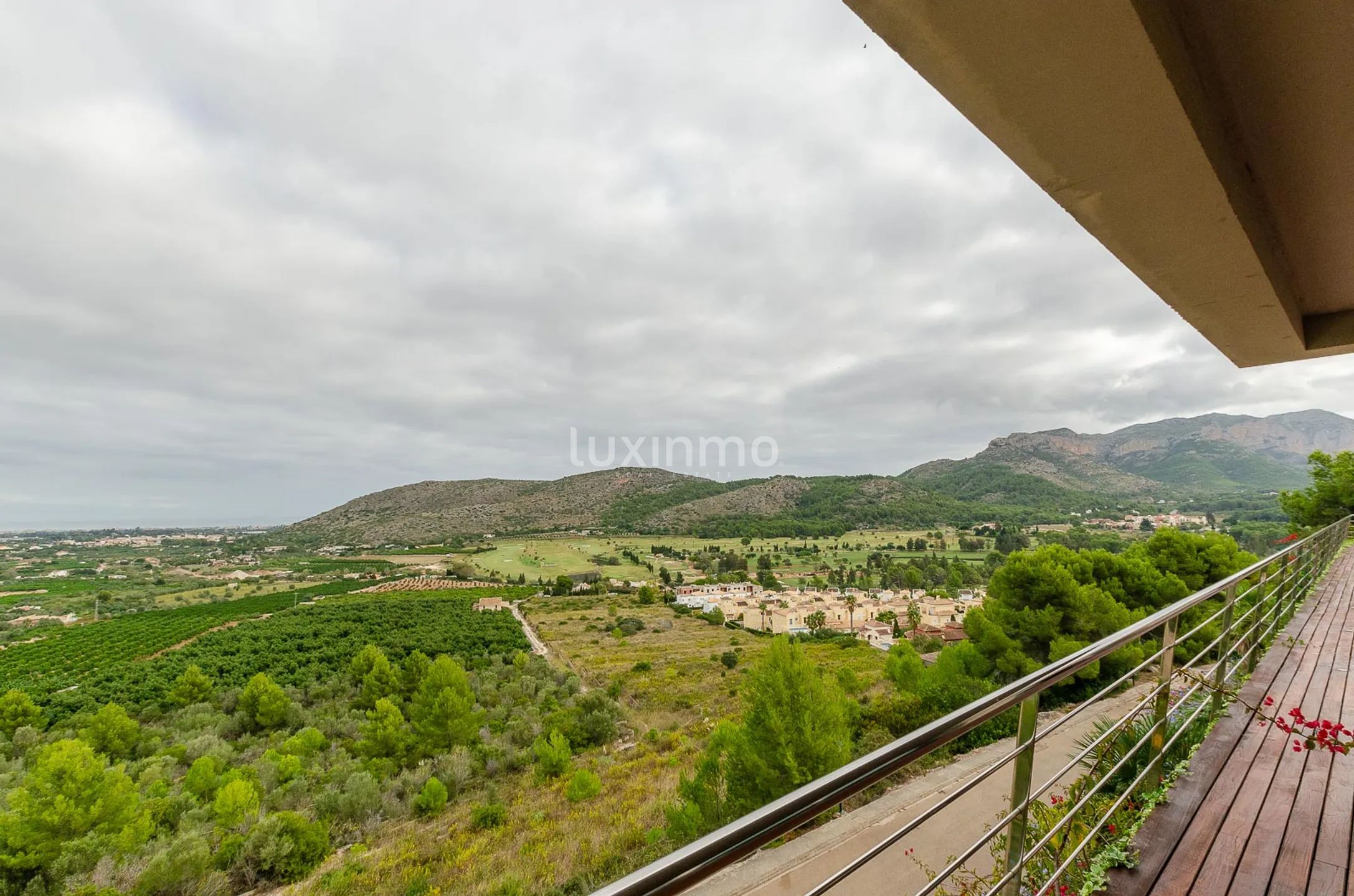 Villa with sea views for sale in La Sella Golf Resort — photo 36