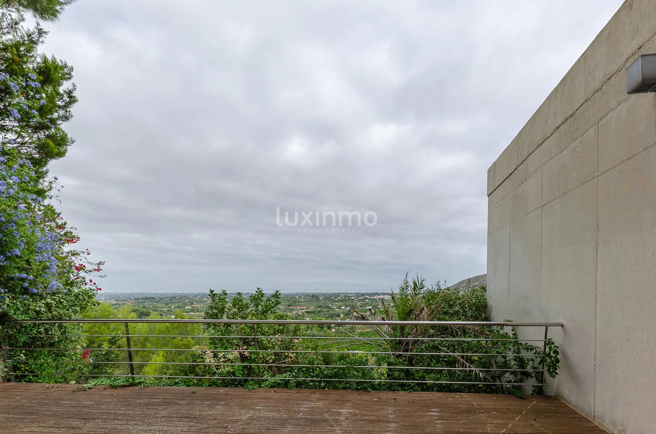 Villa with sea views for rent in La Sella Golf — photo 33