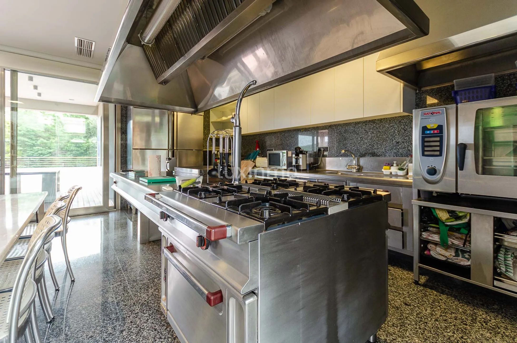 Villa with sea views for rent in La Sella Golf — photo 14