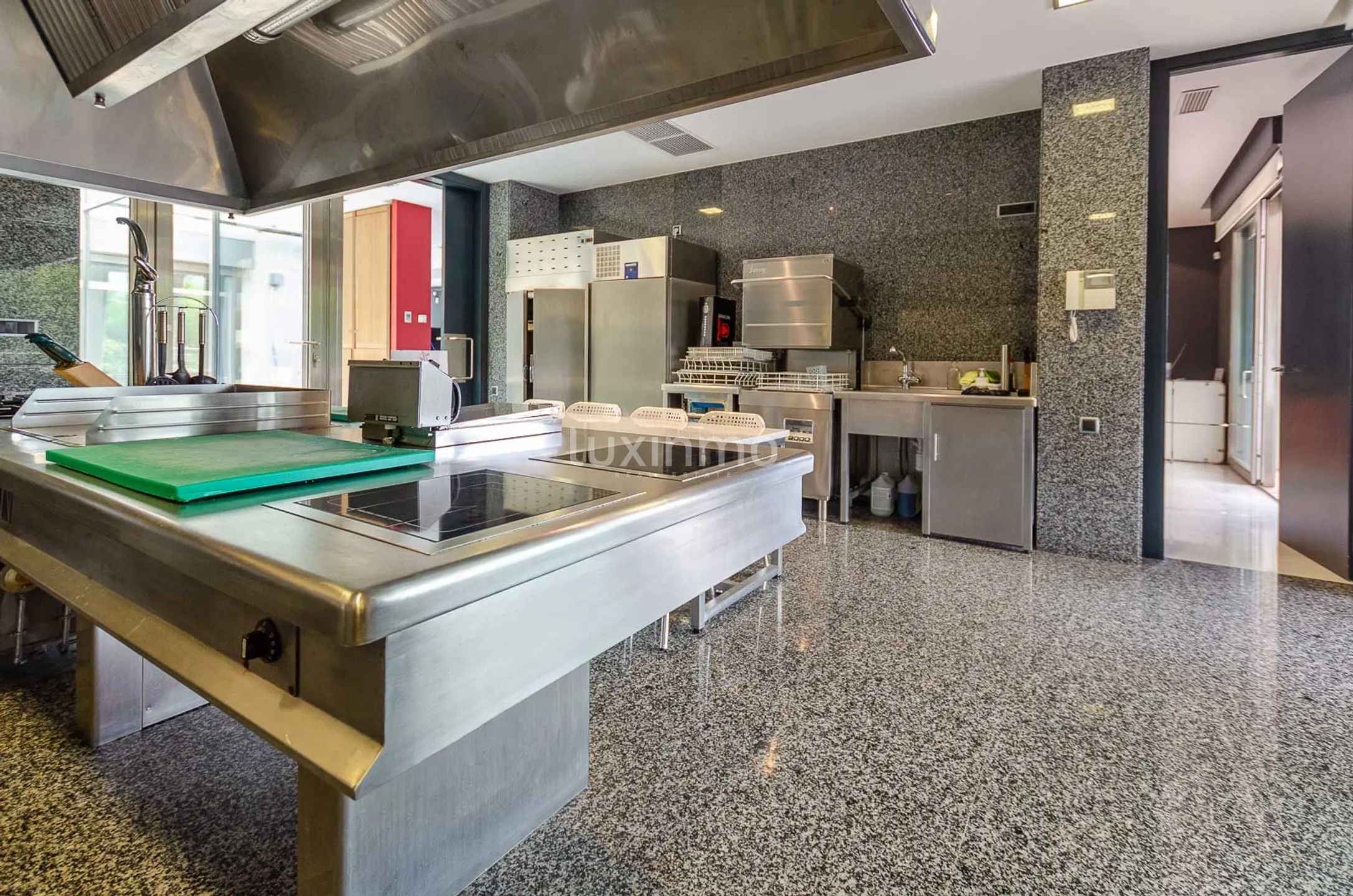 Villa with sea views for rent in La Sella Golf — photo 12