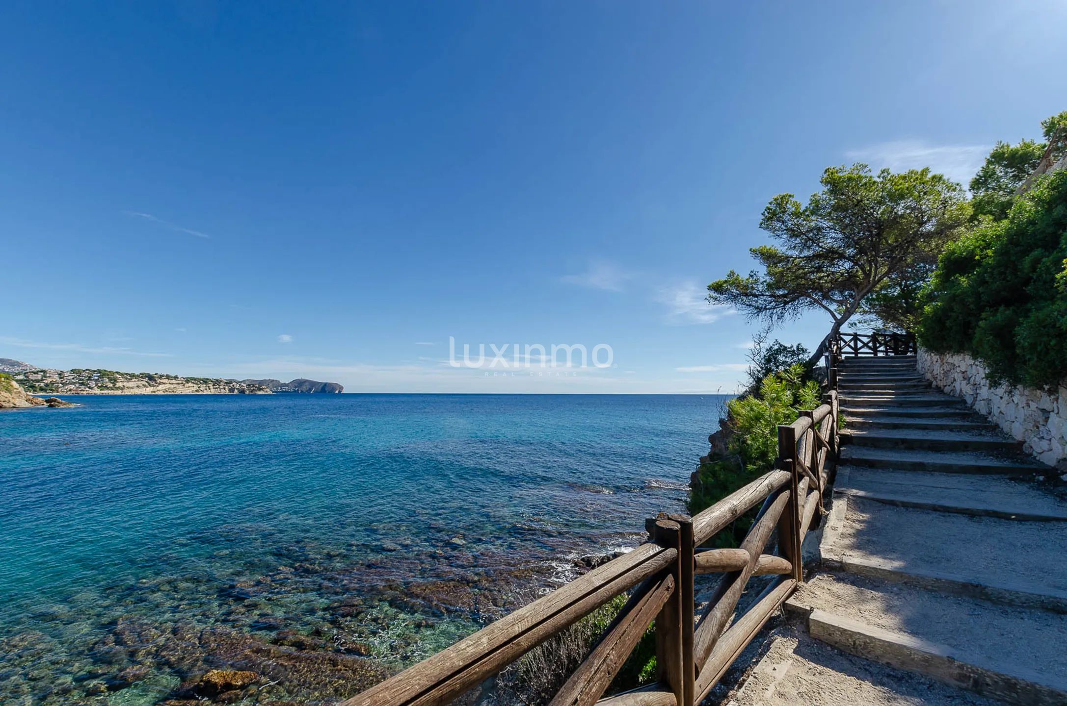 Moderne villa met uitzicht op zee in La Fustera, Benissa — photo 20