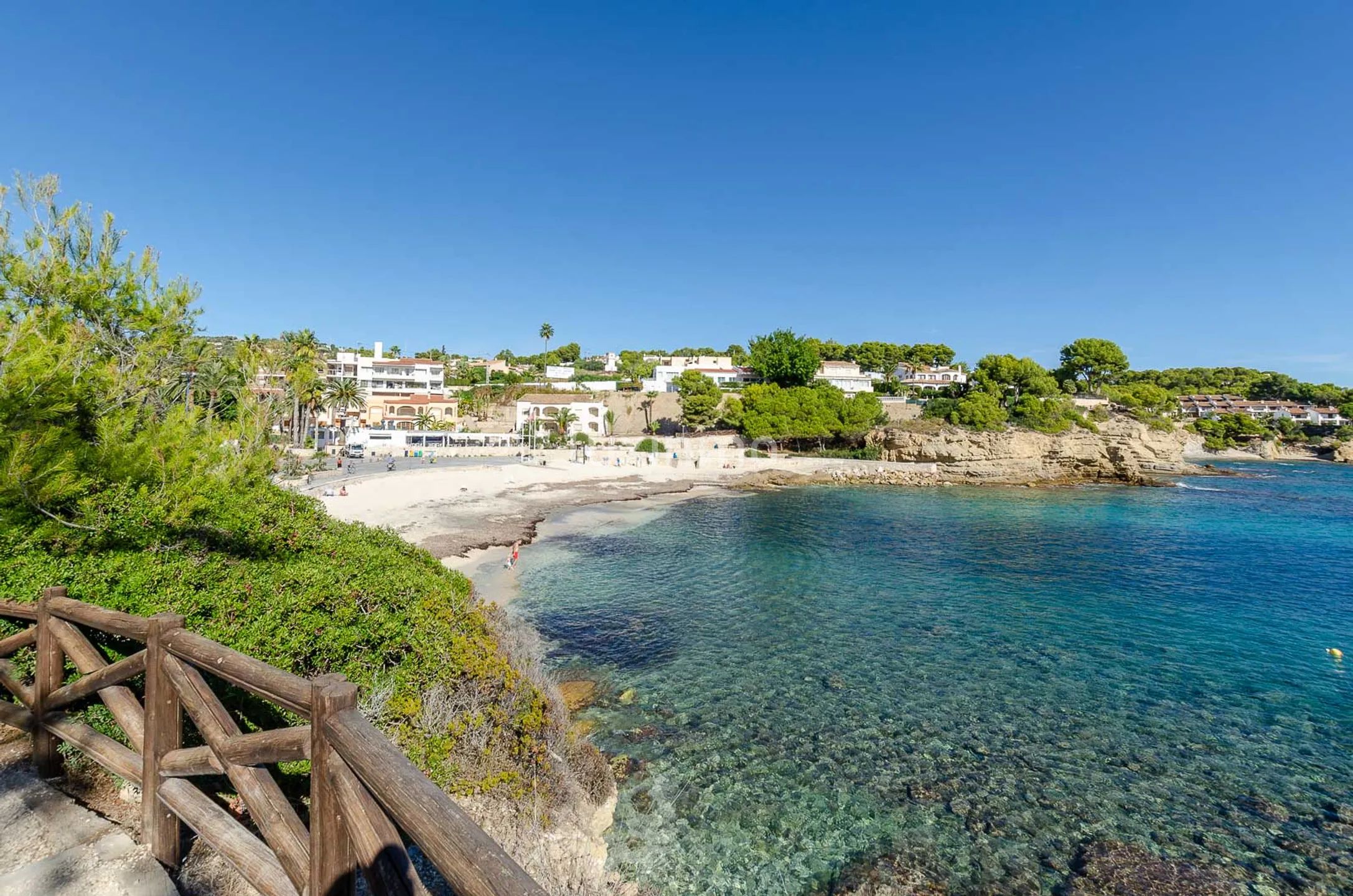 Moderne villa met uitzicht op zee in La Fustera, Benissa — photo 21