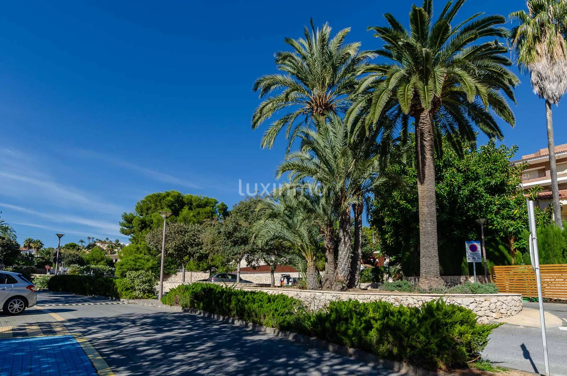 Moderne villa met uitzicht op zee in La Fustera, Benissa — photo 12