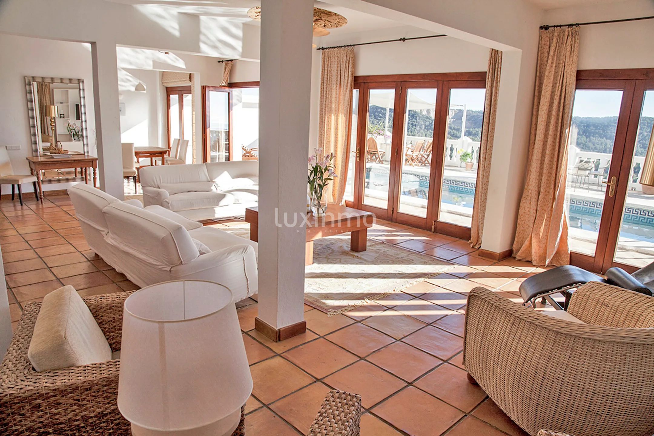 Villa mit Touristenschein und herrlichem Meerblick in Can Furnet, Ibiza — photo 9