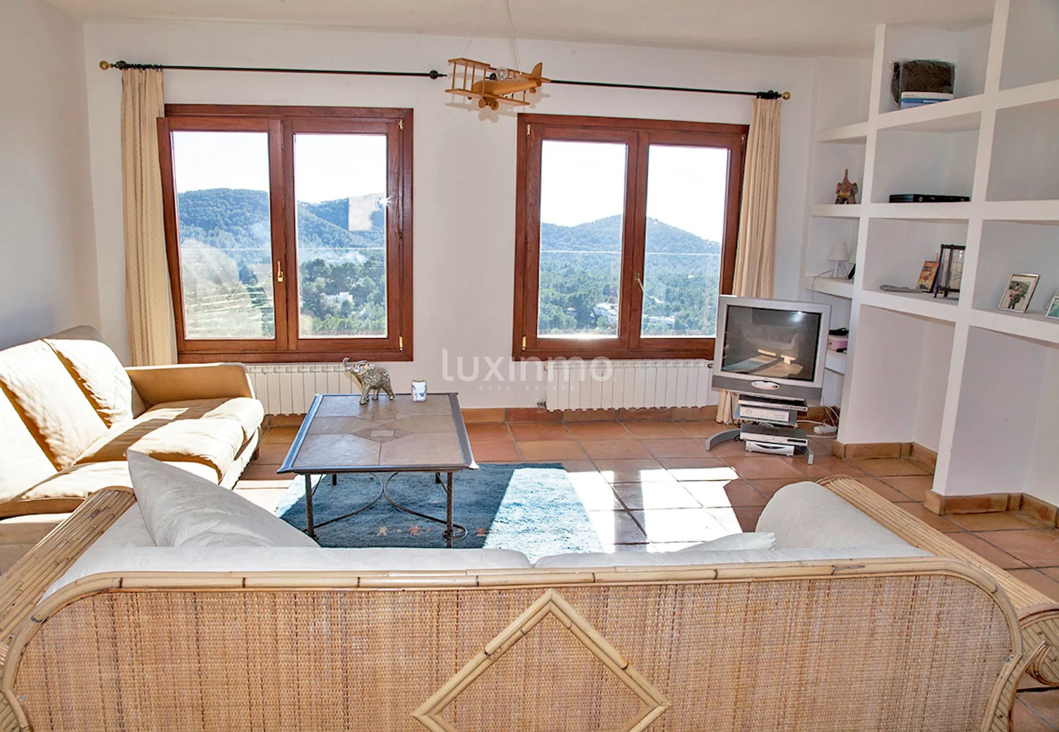 Villa mit Touristenschein und herrlichem Meerblick in Can Furnet, Ibiza — photo 11