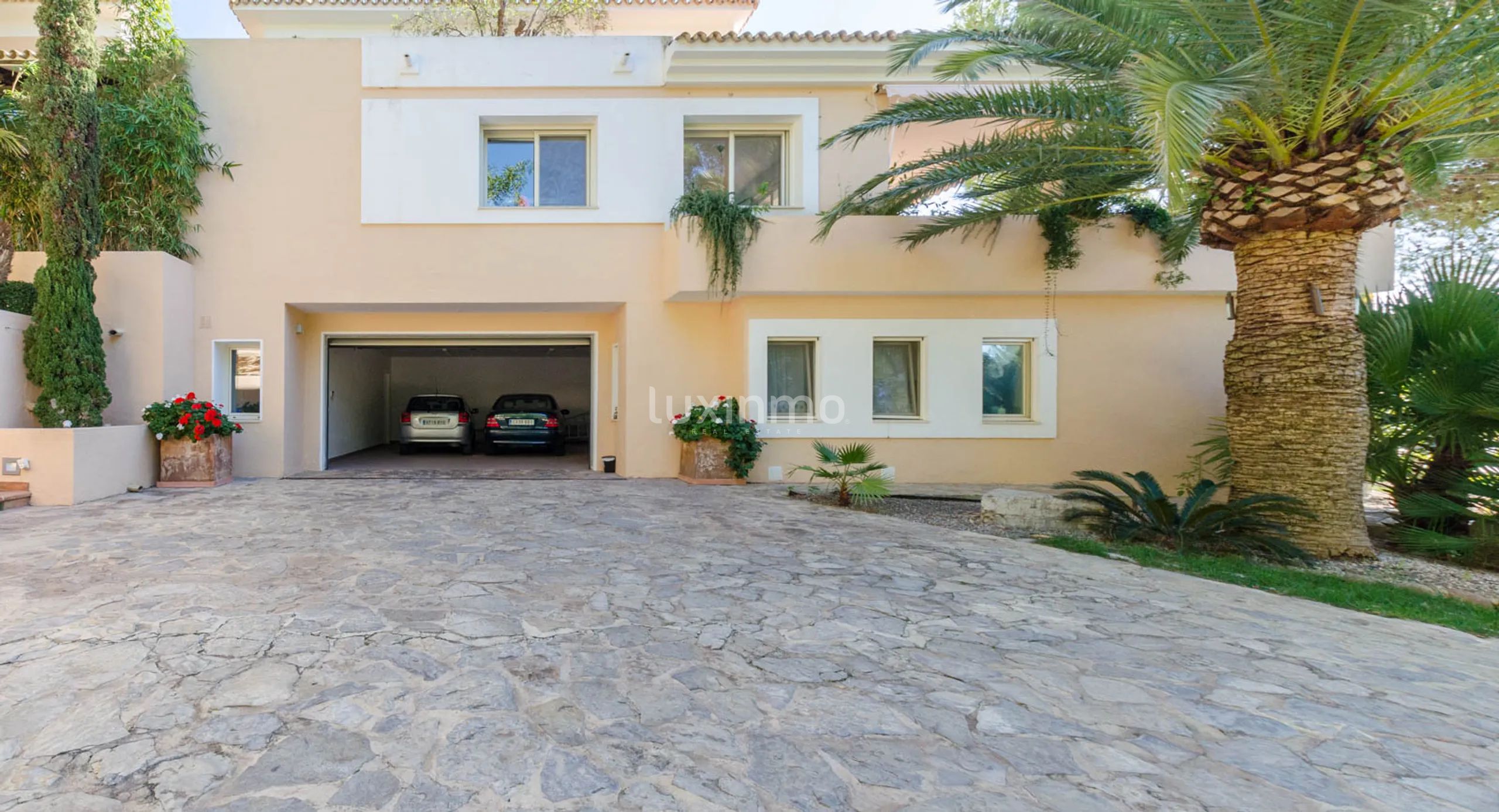 Villa in koloniale stijl in Altea Hills met uitzicht op zee — photo 4