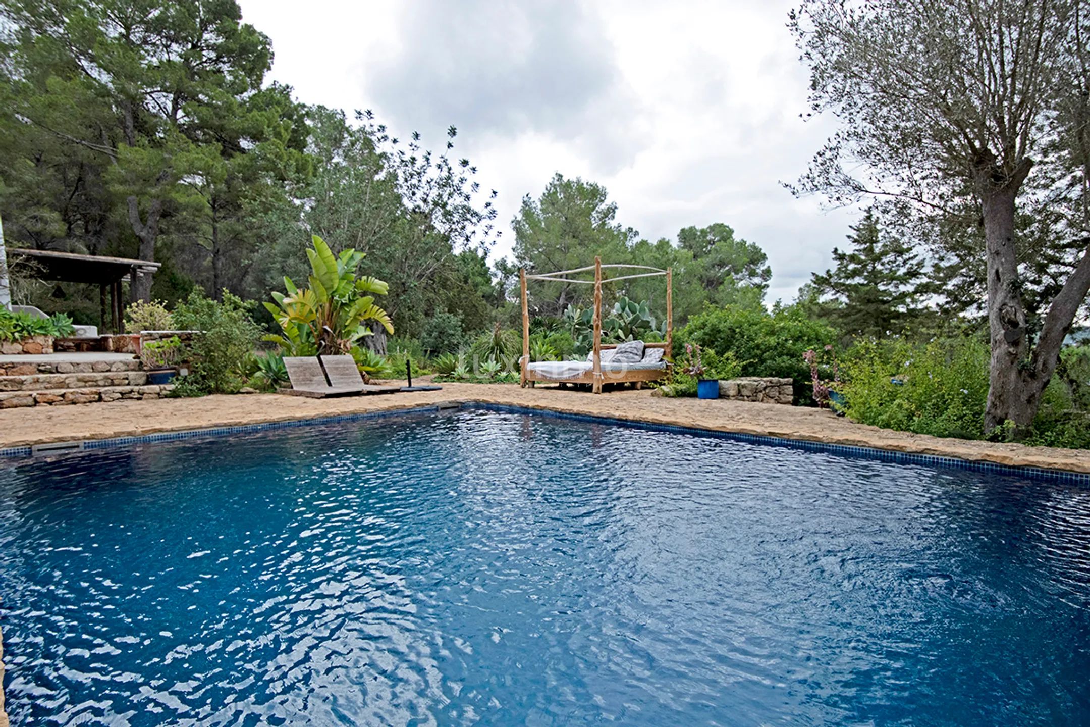 Vakker hus omgitt av natur til salgs på Ibiza — photo 52