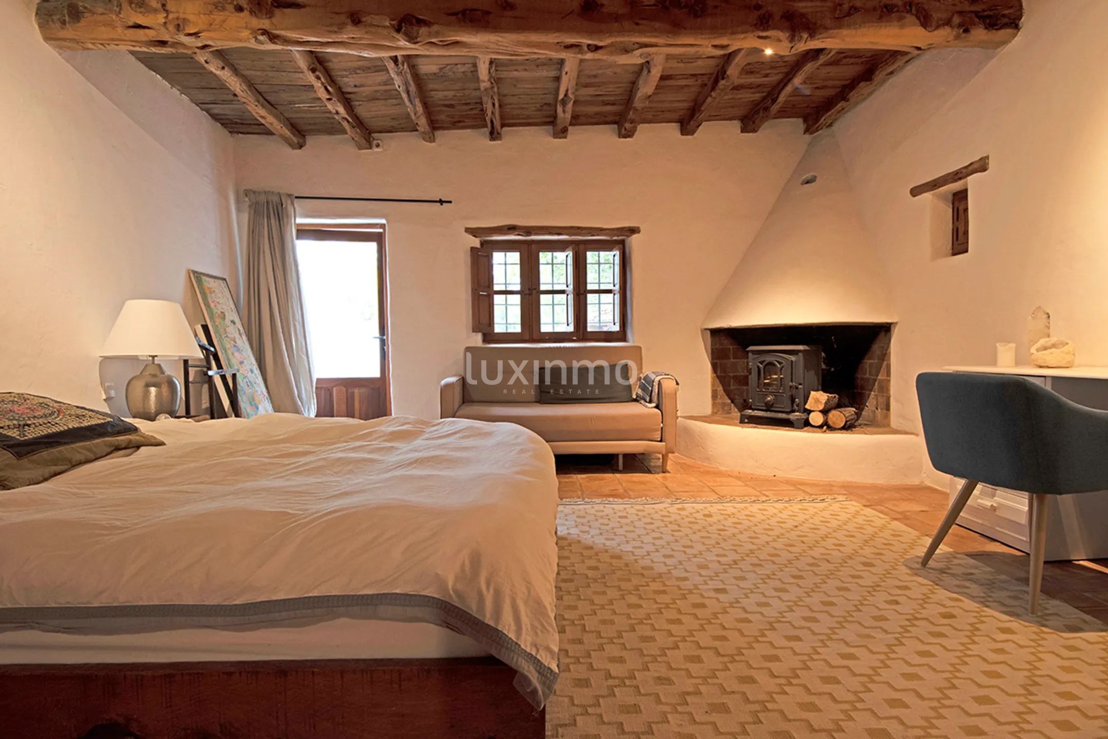 Vakker hus omgitt av natur til salgs på Ibiza — photo 16