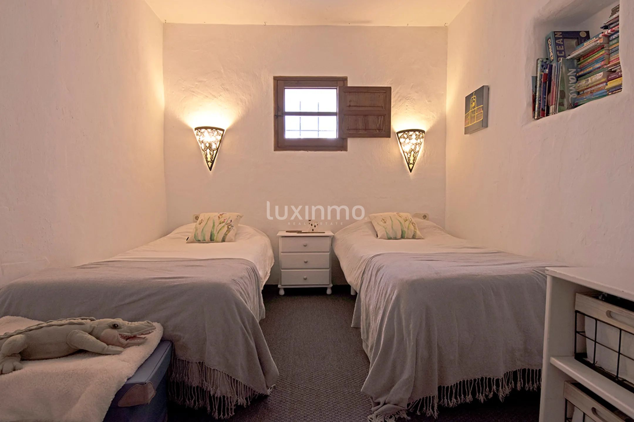 Vakker hus omgitt av natur til salgs på Ibiza — photo 18