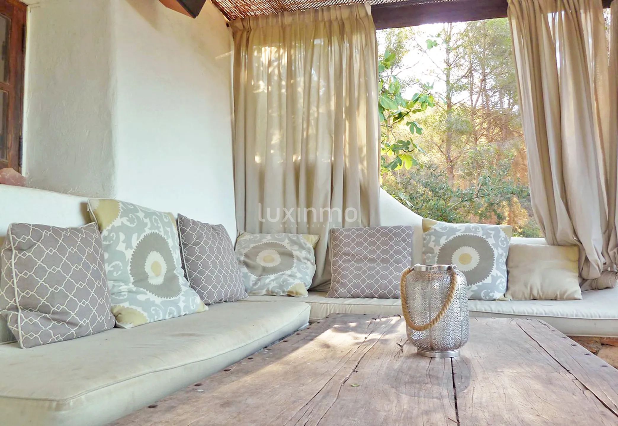 Vakker hus omgitt av natur til salgs på Ibiza — photo 8