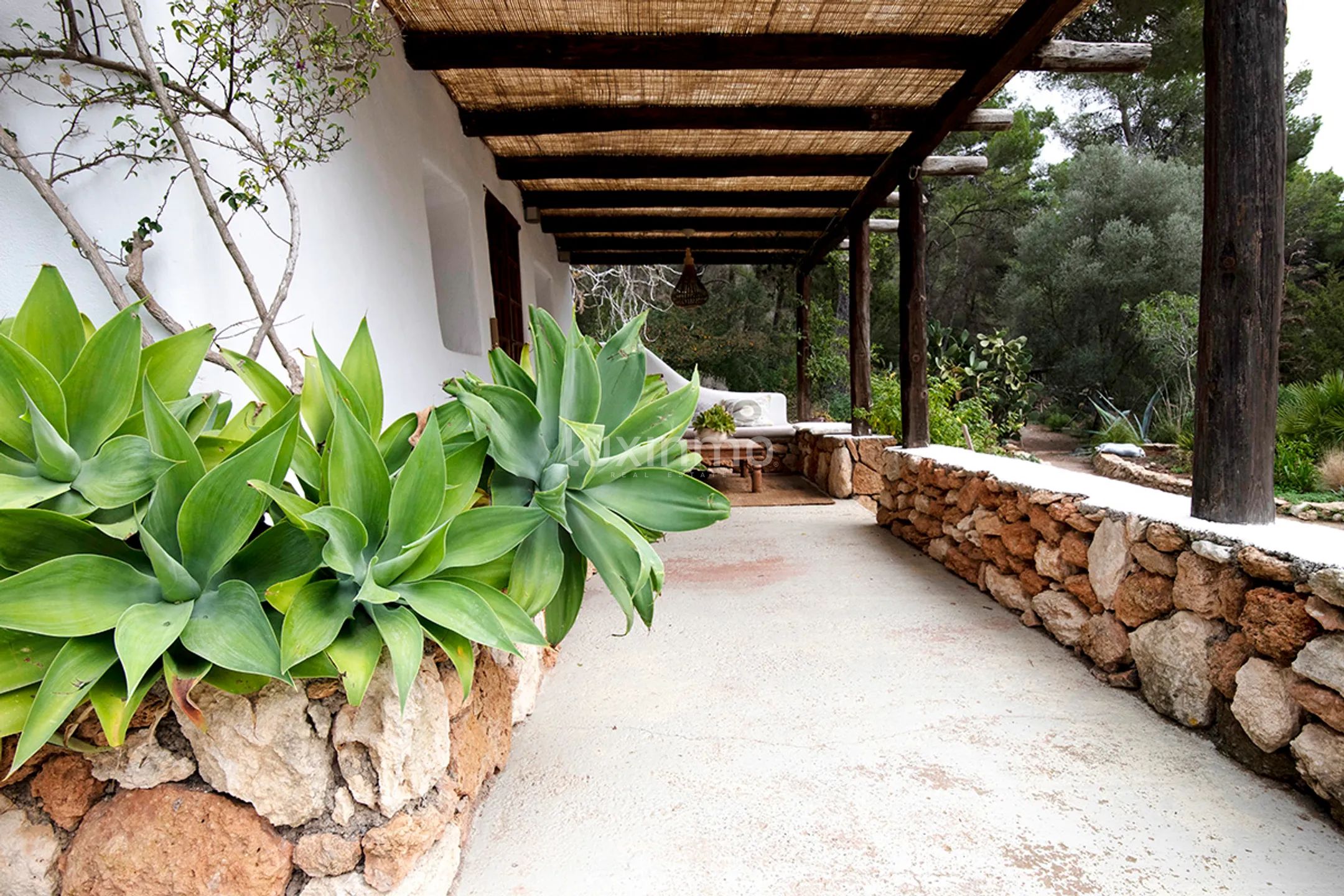 Vakker hus omgitt av natur til salgs på Ibiza — photo 42