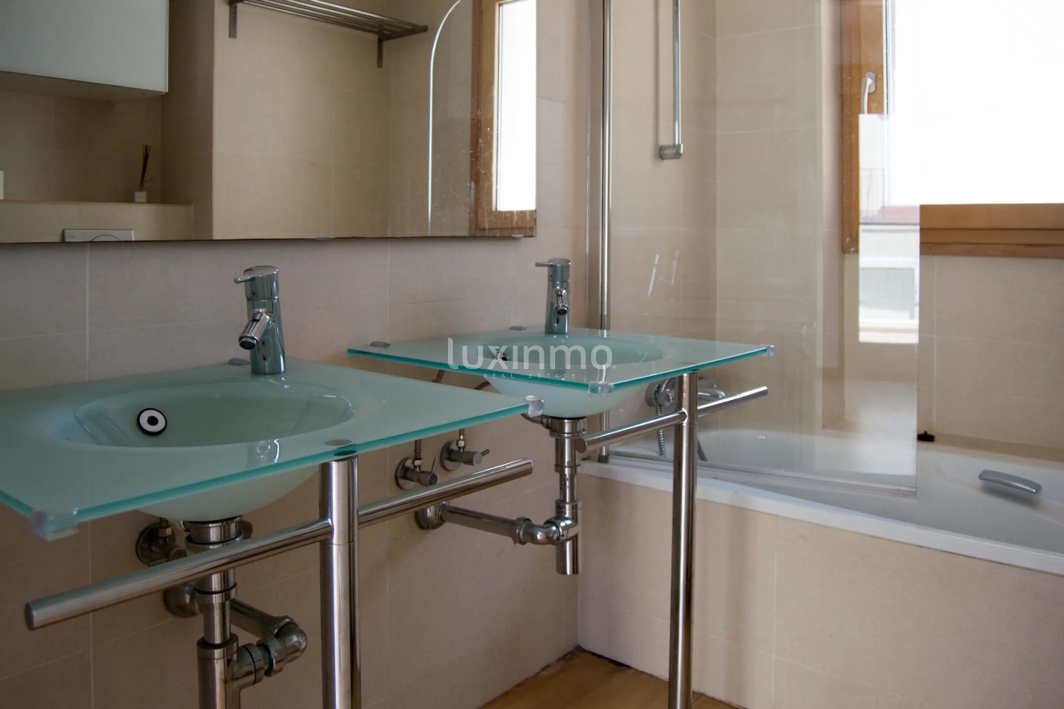 Prachtvolles Eck-Penthouse auf der Esplanade von Alicante — photo 25