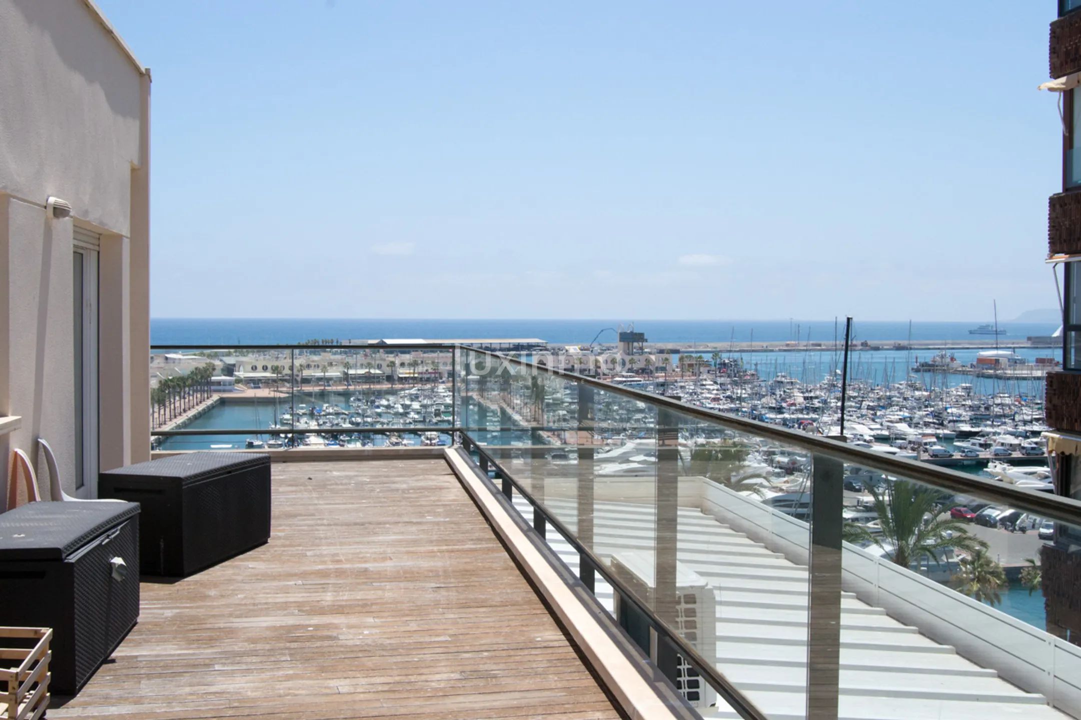 Prachtvolles Eck-Penthouse auf der Esplanade von Alicante — photo 22