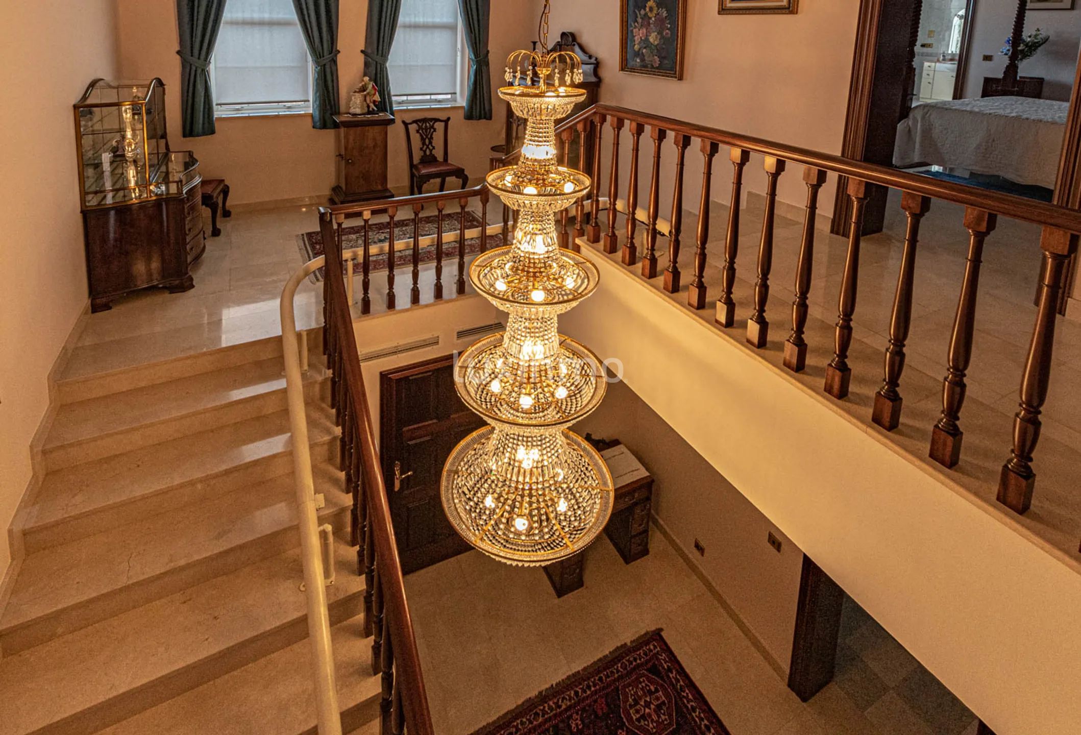 Villa i engelsk stil med panoramautsikt til leie i Calpe — photo 32