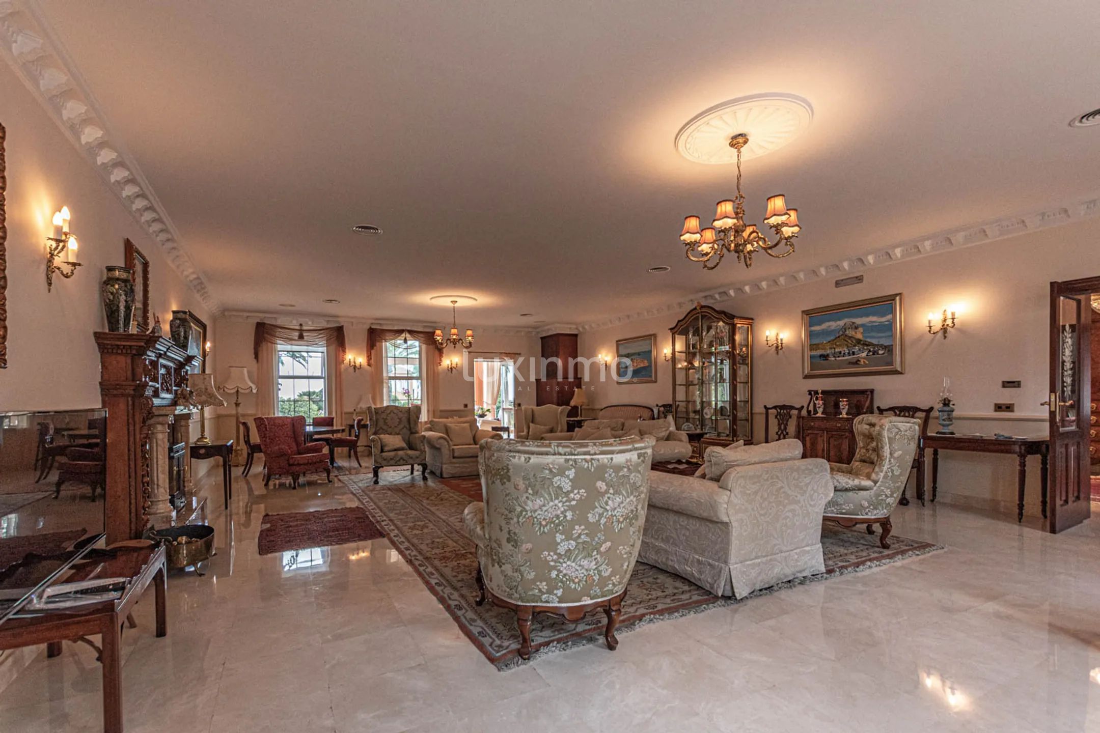 Villa i engelsk stil med panoramautsikt til leie i Calpe — photo 29