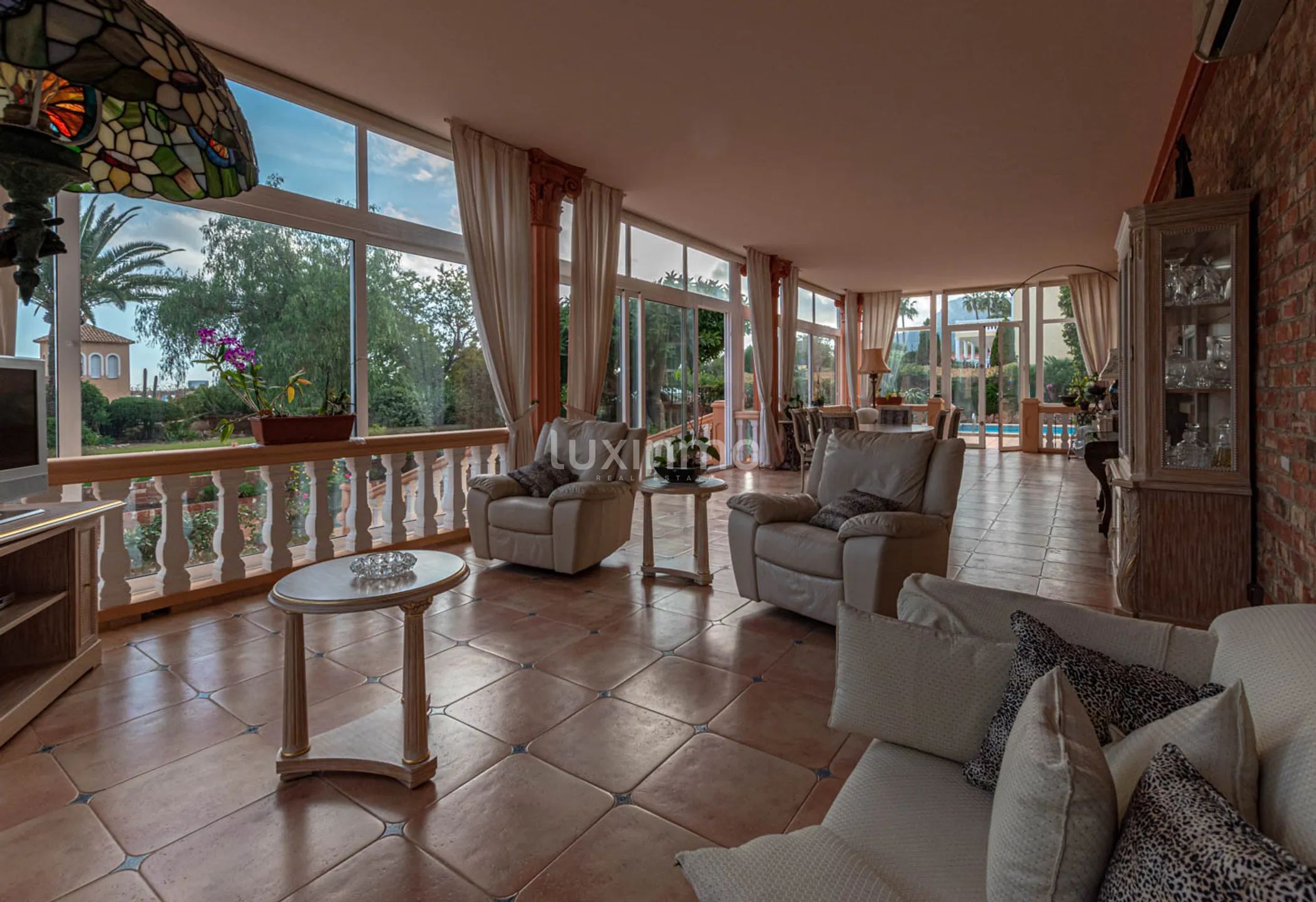 Villa i engelsk stil med panoramautsikt til leie i Calpe — photo 19
