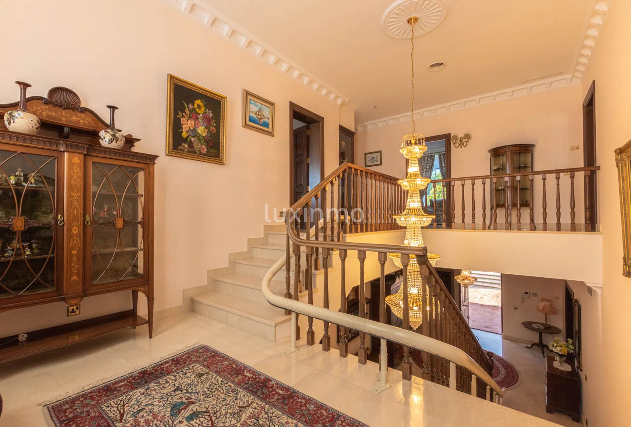 Villa i engelsk stil med panoramautsikt til leie i Calpe — photo 33