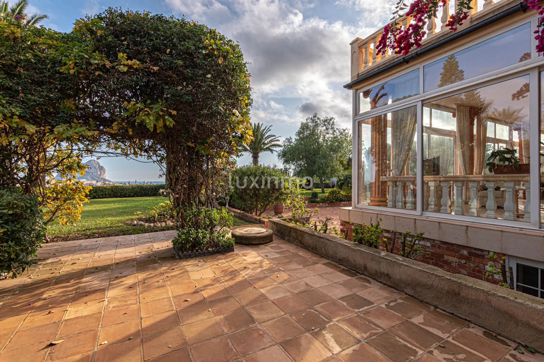 Villa i engelsk stil med panoramautsikt til leie i Calpe — photo 15