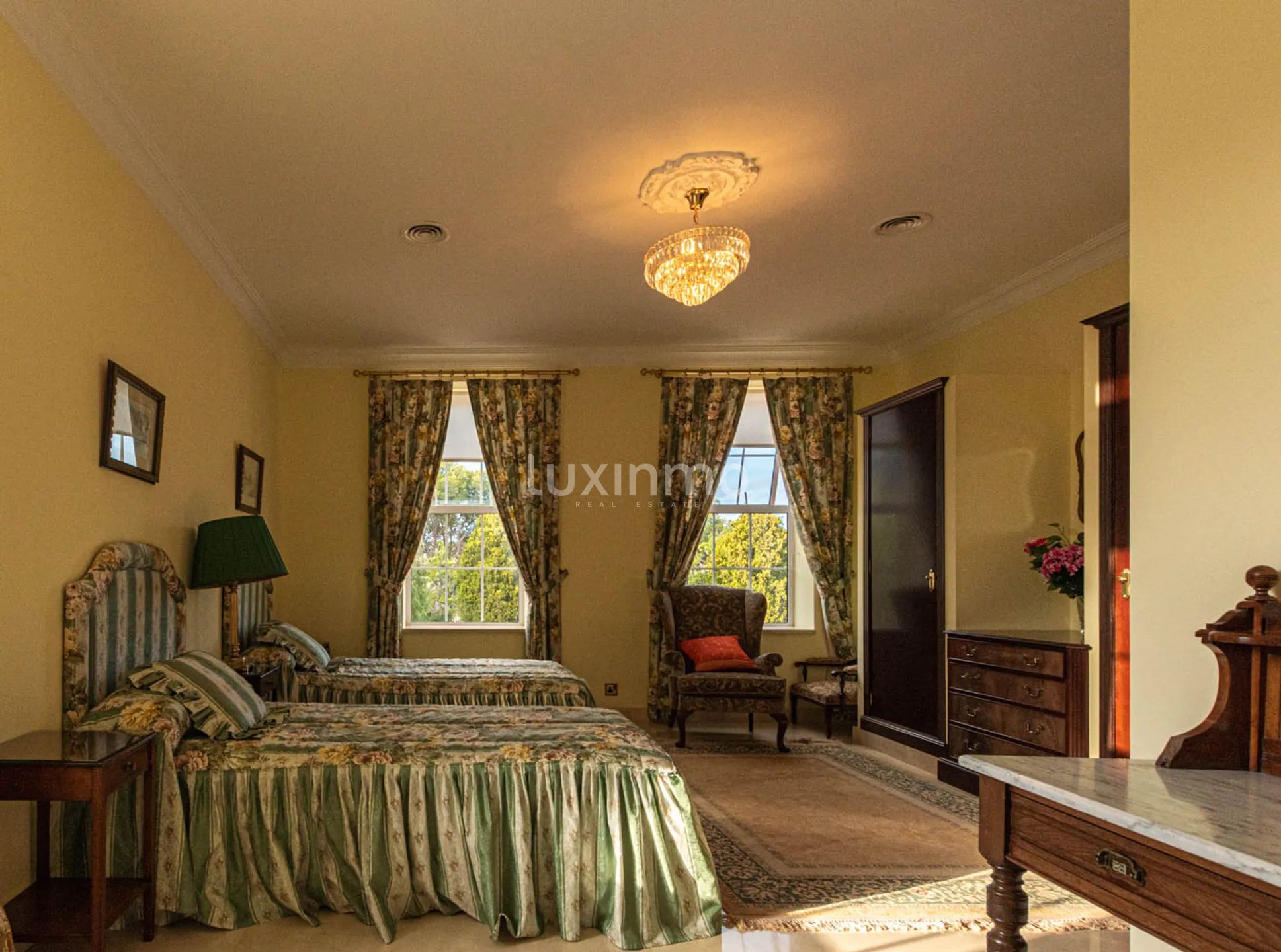 Villa i engelsk stil med panoramautsikt til leie i Calpe — photo 47