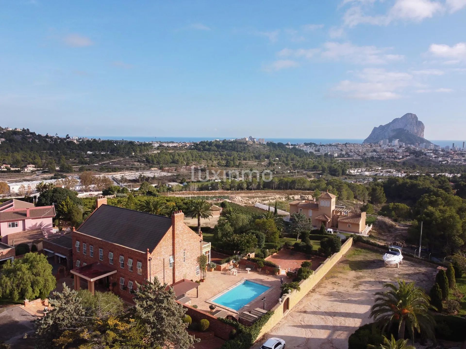 Villa in Engelse stijl met panoramisch uitzicht te huur in Calpe — photo 3