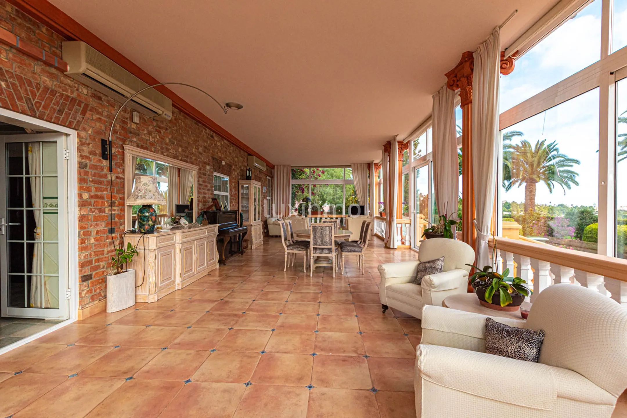 Villa i engelsk stil med panoramautsikt til leie i Calpe — photo 17