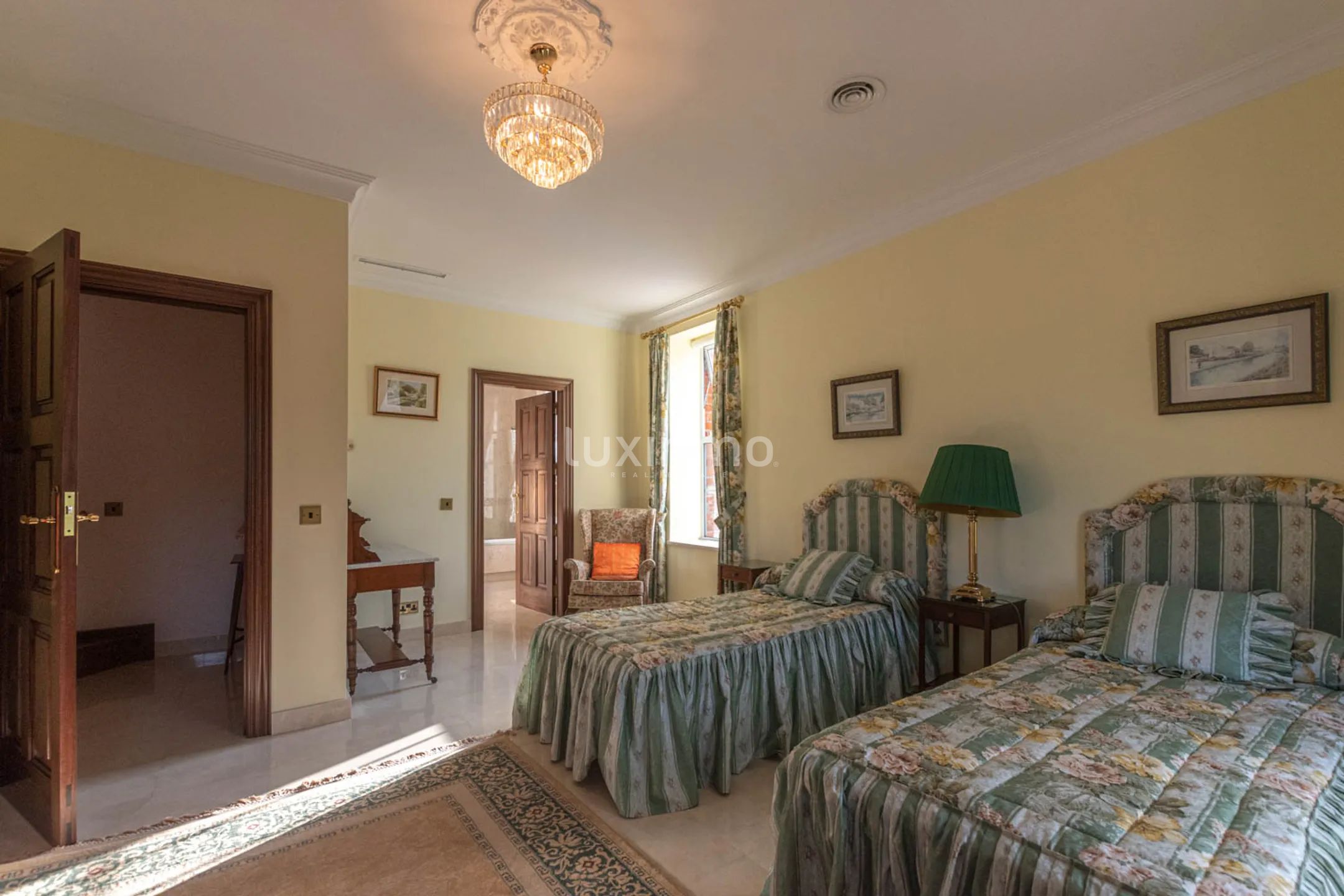 Villa i engelsk stil med panoramautsikt til leie i Calpe — photo 48