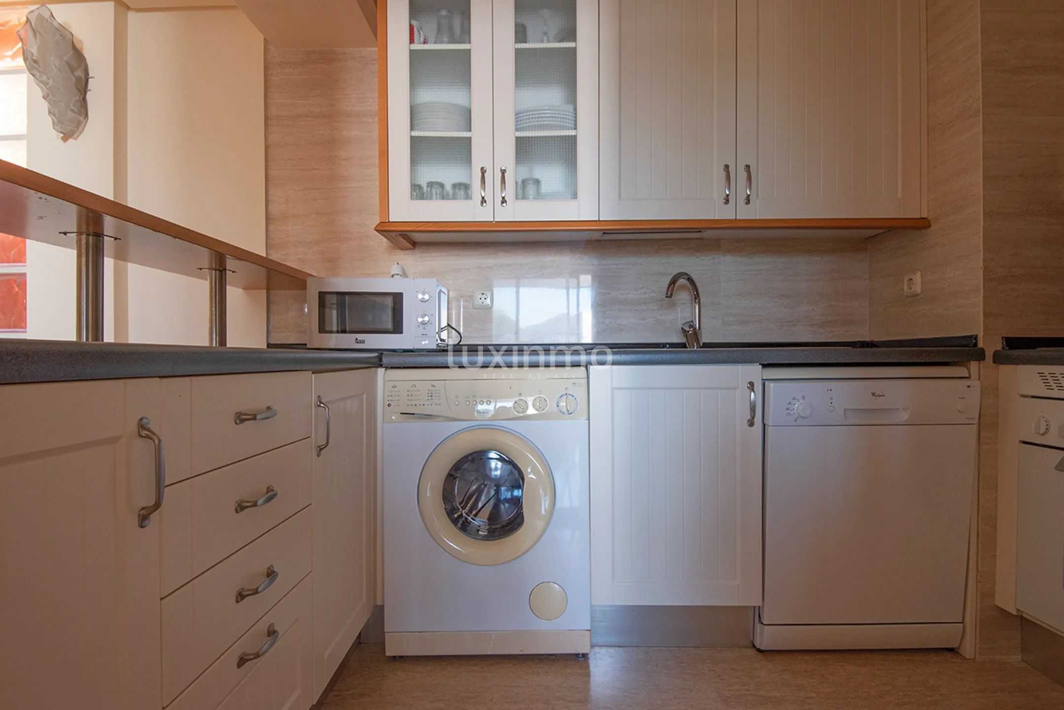 Moderno piso de 2 dormitorios en venta en Roca Llisa en Ibiza — photo 15