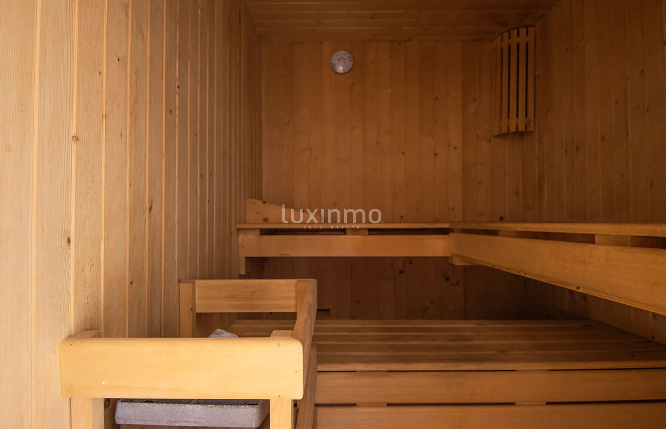 Moderno piso de 2 dormitorios en venta en Roca Llisa en Ibiza — photo 47