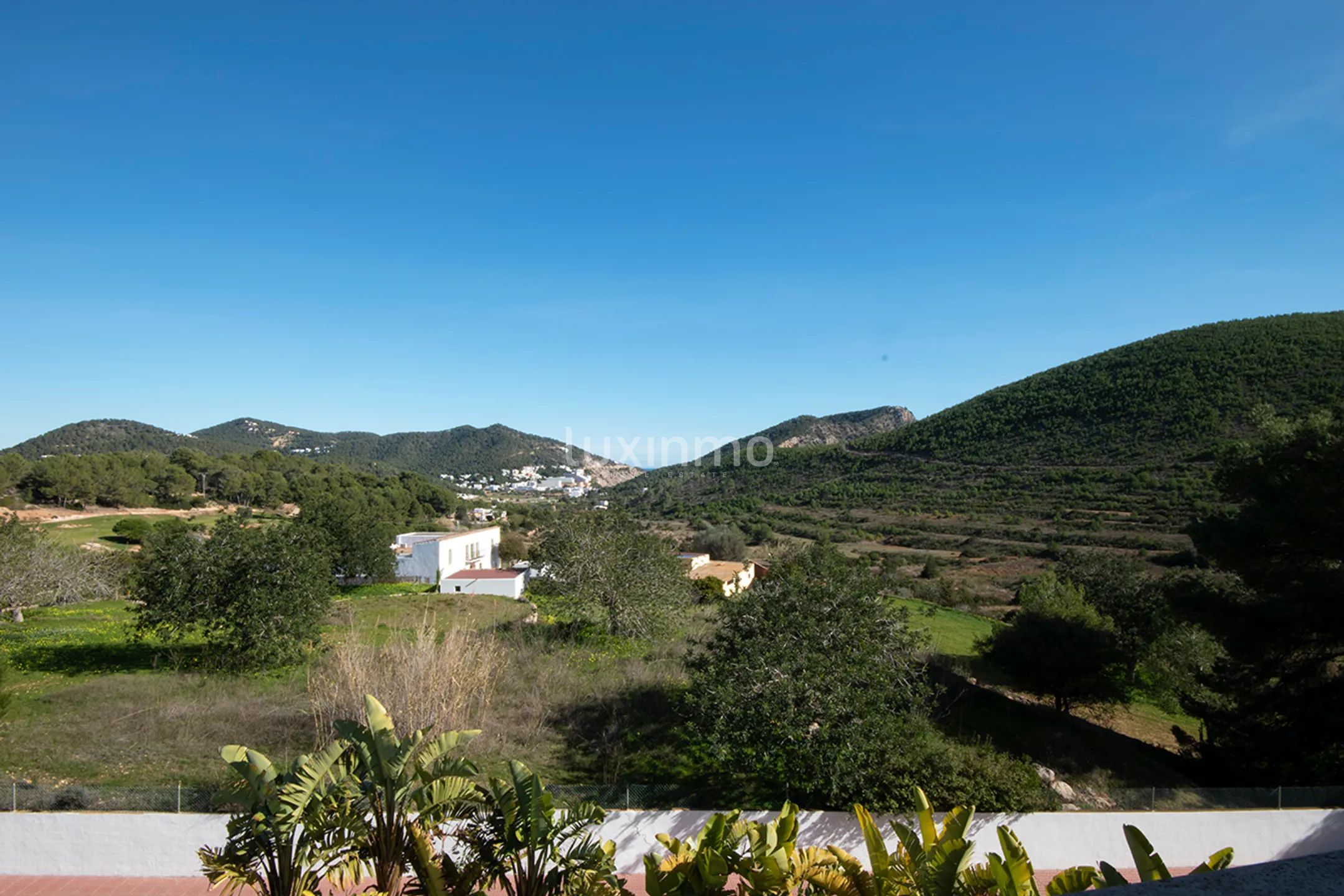 Moderno piso de 2 dormitorios en venta en Roca Llisa en Ibiza — photo 27